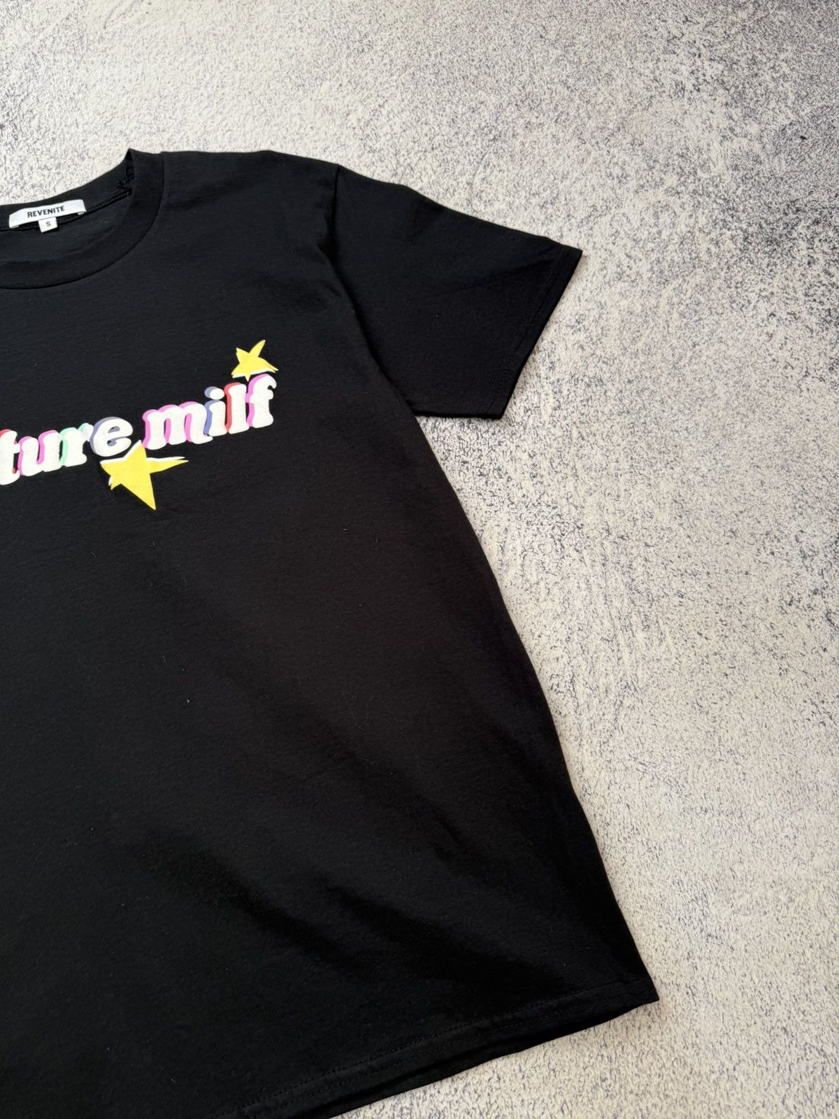 Vintage Vintage Future Milf T-shirt Art Logo Size US S / EU 44-46 / 1 - 10 Thumbnail