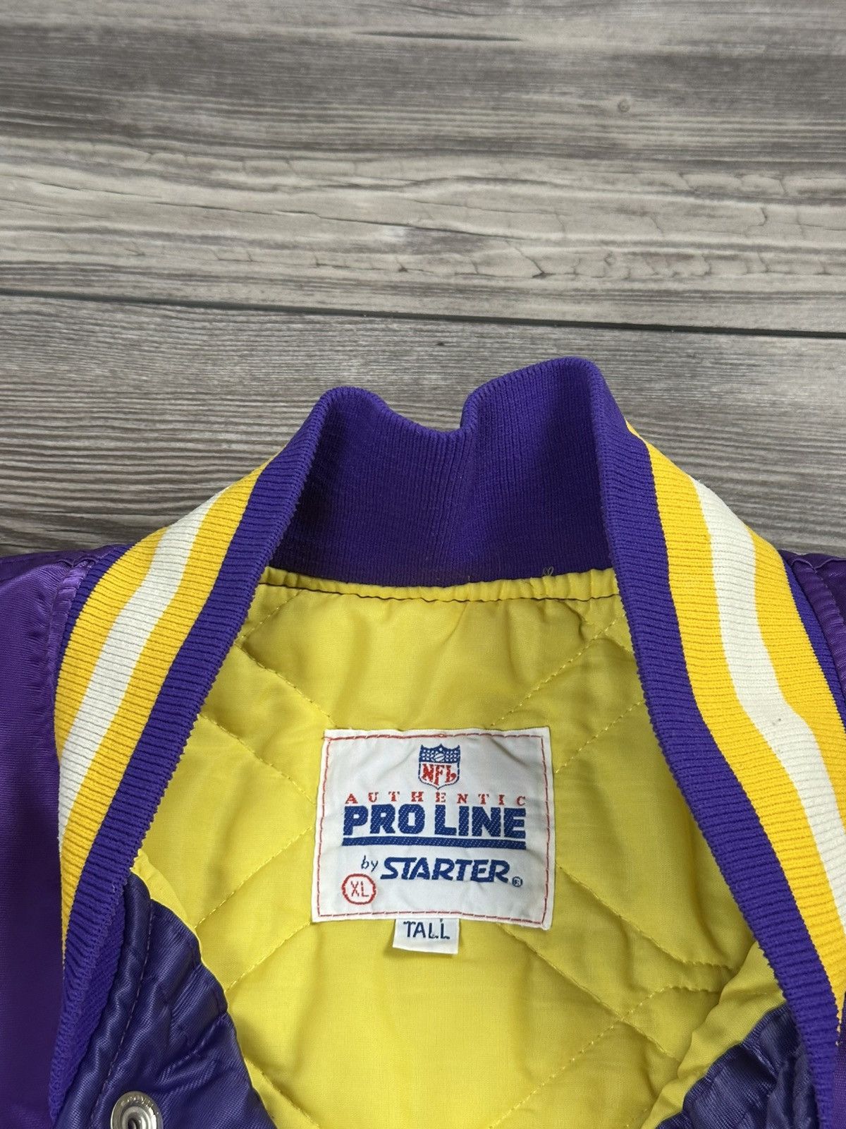 NFL Vintage 80’s Minnesota Vikings Starter Bomber Jacket Size US XL / EU 56 / 4 - 5 Thumbnail