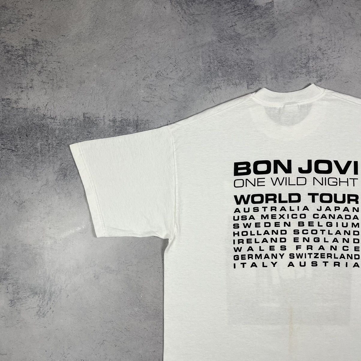 Band Tees Vintage Bon Jovi “One Wild Night” rock band T shirt 2001 Size US L / EU 52-54 / 3 - 18 Thumbnail