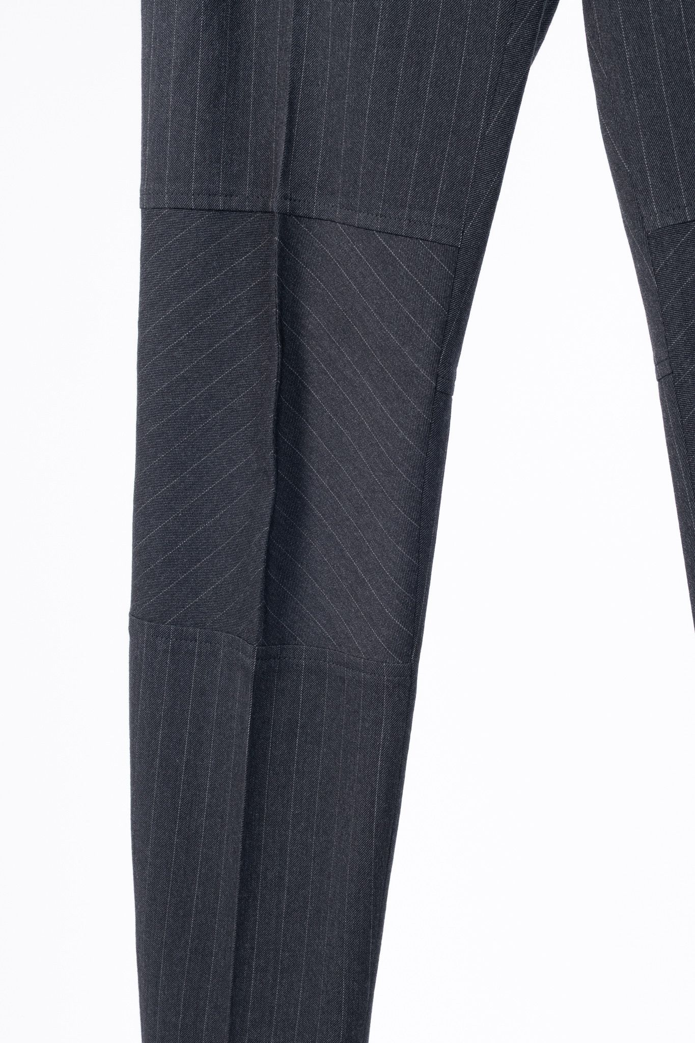 Brunello Cucinelli Brunello Cucinelli Wool-Blend Pinstripe Knee-Detail Trousers Size 27" / US 4 / IT 40 - 5 Thumbnail