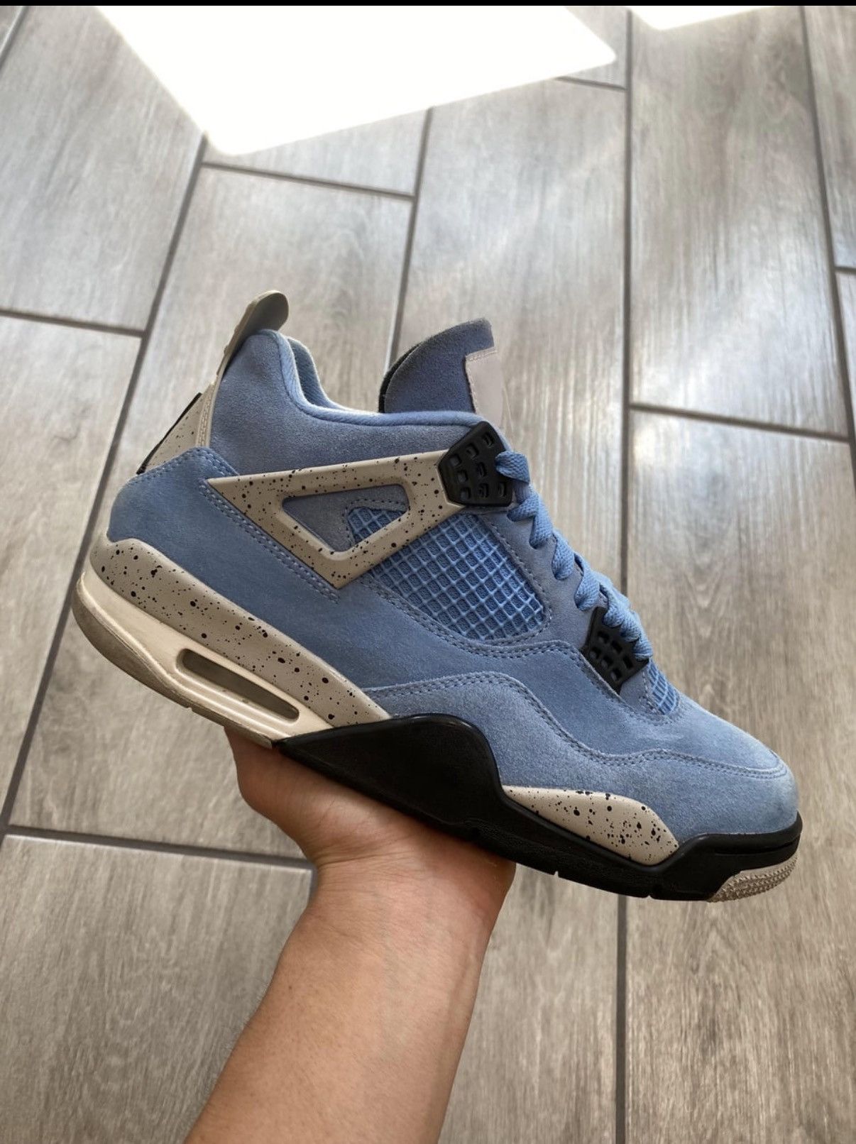 Jordan Brand Jordan 4 Retro University Blue Size US 12 / EU 45 - 6 Thumbnail