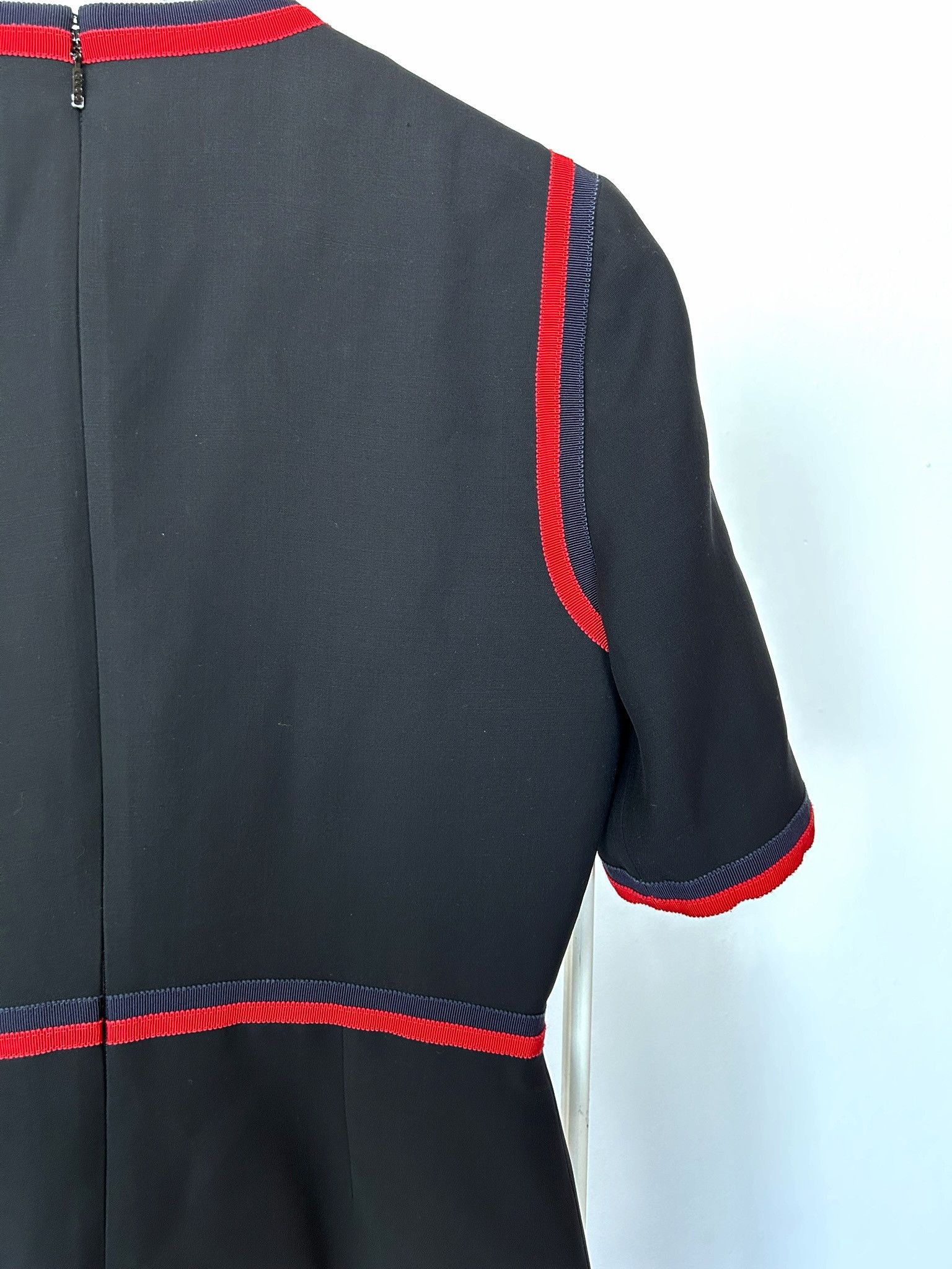 Gucci 2017 Gucci ribbon trim short sleeve wool and silk mini dress Size M / US 6-8 / IT 42-44 - 11 Thumbnail