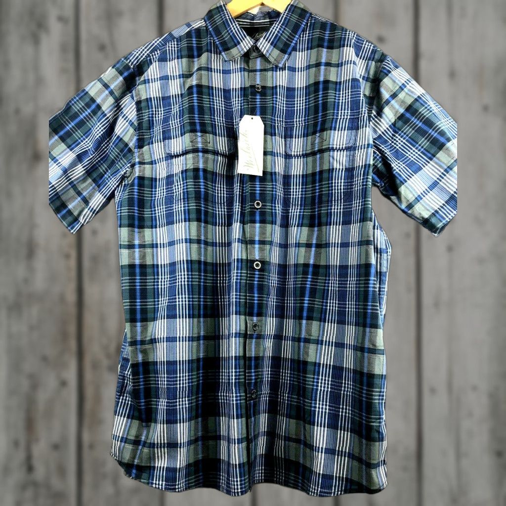 Vintage Woolrich Shirt Mens Large Adventure Series Wicking Keep It Moving Blue Plaid Button-Front Size US L / EU 52-54 / 3 - 1 Thumbnail