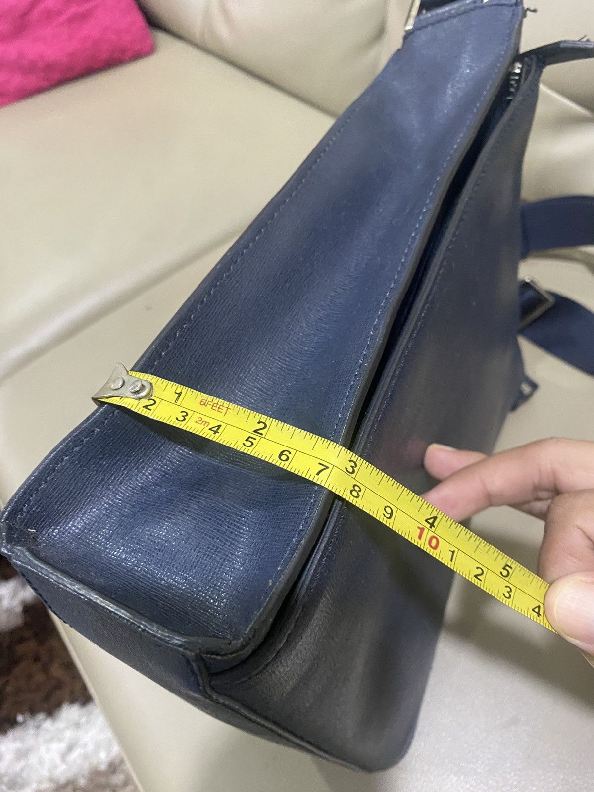 Fendi Authentic Fendi Roma Sling Leather Bag Size ONE SIZE - 12 Thumbnail