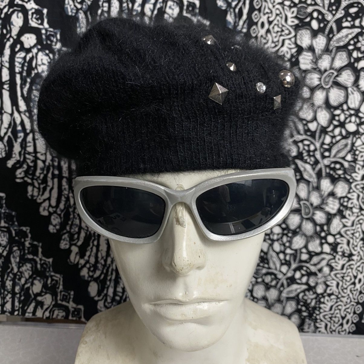 2000s y2k studded baret mohair hats
