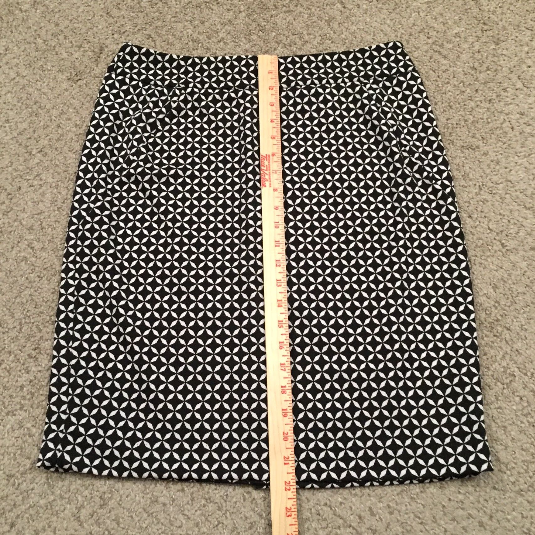 Vintage Premise Skirt Women's Skirt Knee Length Pencil Geometric Black 10 Slit Size 32" / US 10 / IT 46 - 4 Thumbnail