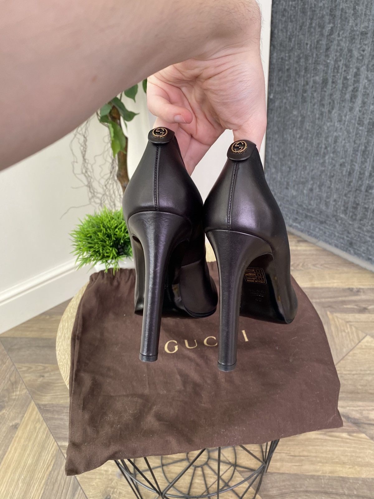Gucci Vintage Gucci Saddle Soft Leather Round Toe Pumps Size US 10 / IT 40 - 11 Thumbnail