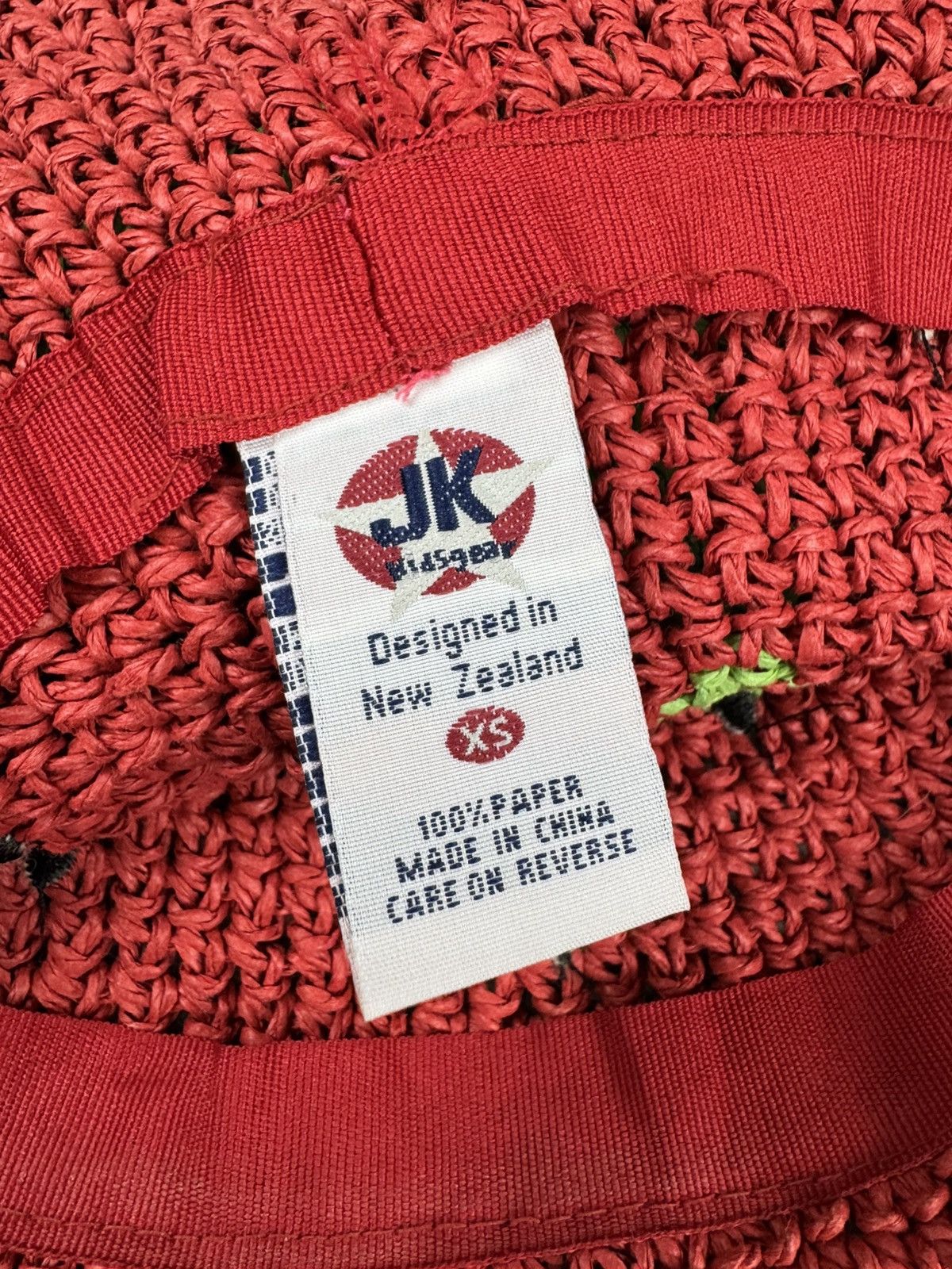 Handmade × Japanese Brand × Vintage Vintage Y2K knitted strawberry bucket hat cute Avant garde Size ONE SIZE - 8 Thumbnail