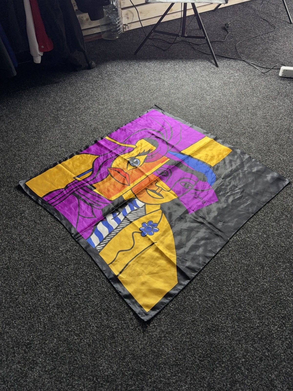 Vintage Vintage 90s Picasso Scarf Art silk Size ONE SIZE - 1 Thumbnail