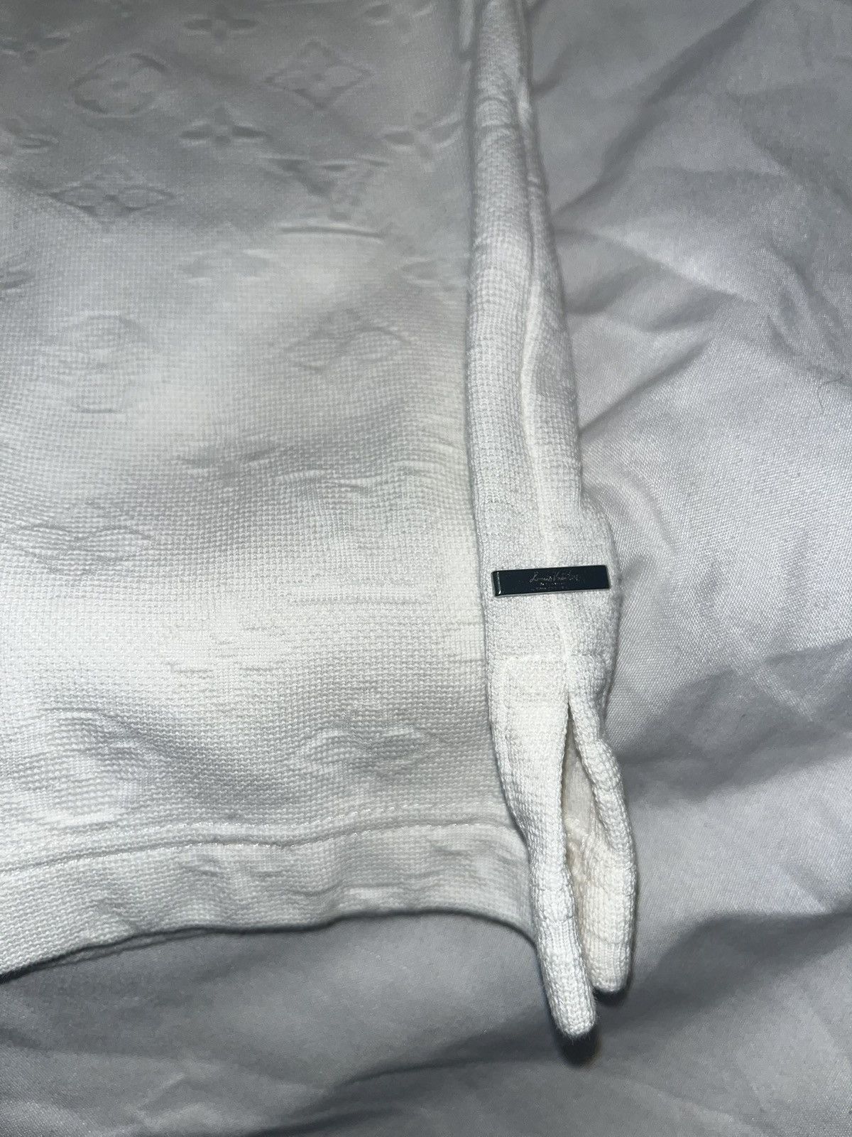 Louis Vuitton Louis Vuitton POCKET MONOGRAN TSHIRT sm shirt Size US S / EU 44-46 / 1 - 6 Thumbnail