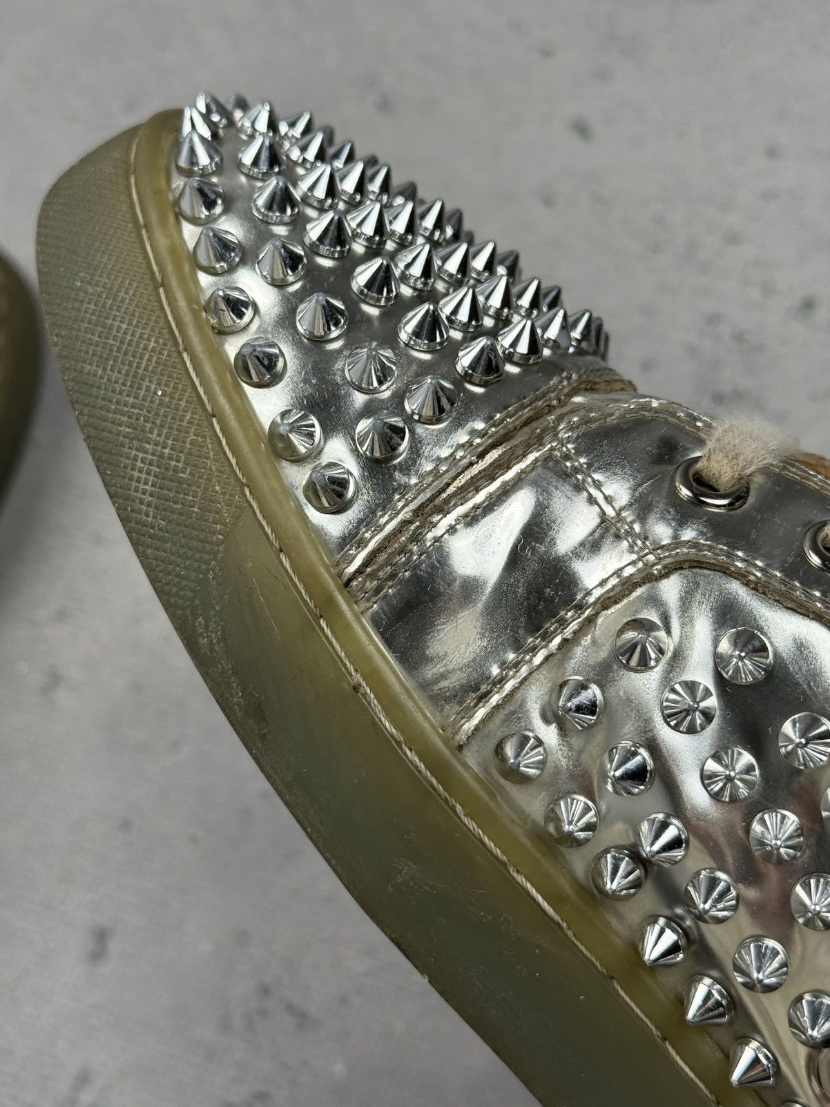 Christian Louboutin Christian Louboutin Louis Flat Antispecchio Spike Silver Size US 9 / EU 42 - 16 Thumbnail