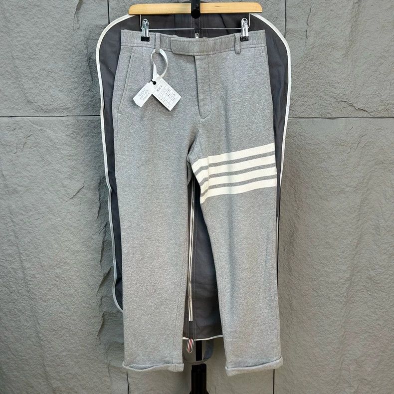 Thom Browne Thom Browne size1 Gray wool trousers Size US 26 / EU 42 - 1 Thumbnail