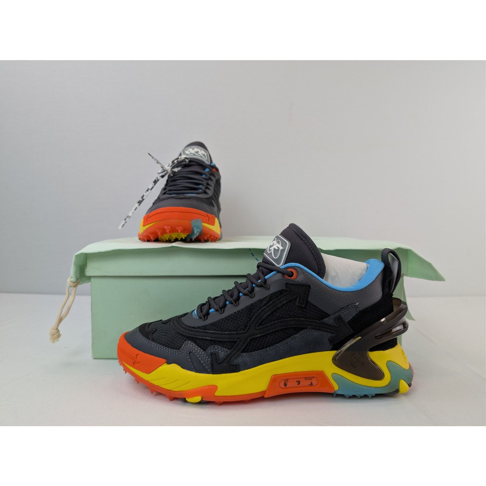 Off-White o1rshd1 Q:2 / OSDY 2000 Low top Sneakers in Yellow/Black Size US 11 / EU 44 - 21 Thumbnail
