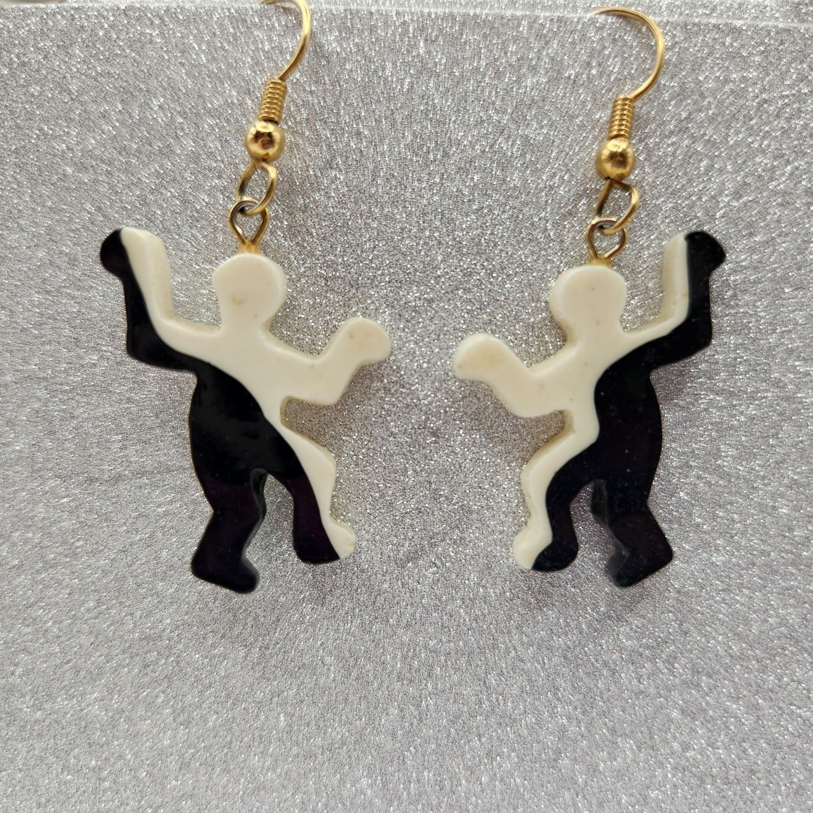 Other Black and White Abstract Figure Earrings Hook Dangle 2" Size ONE SIZE - 5 Thumbnail