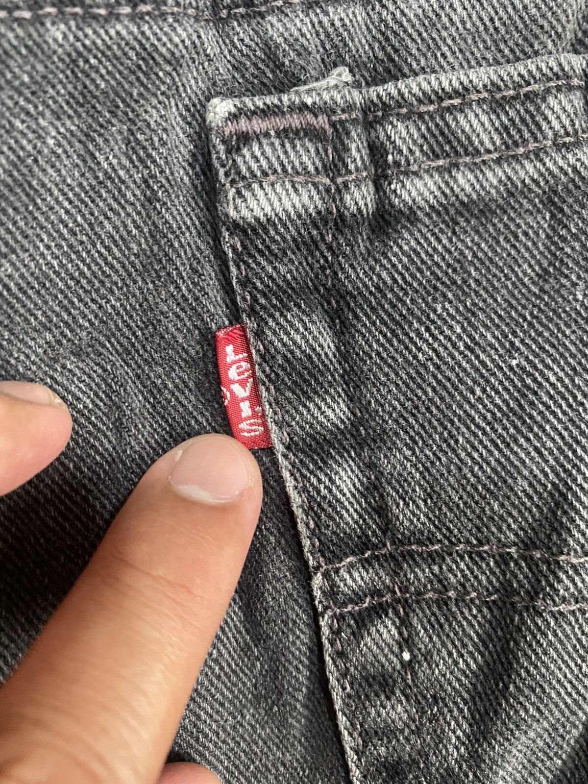 Levi's VINTAGE LEVIS 560 USA Size US 33 - 13 Thumbnail