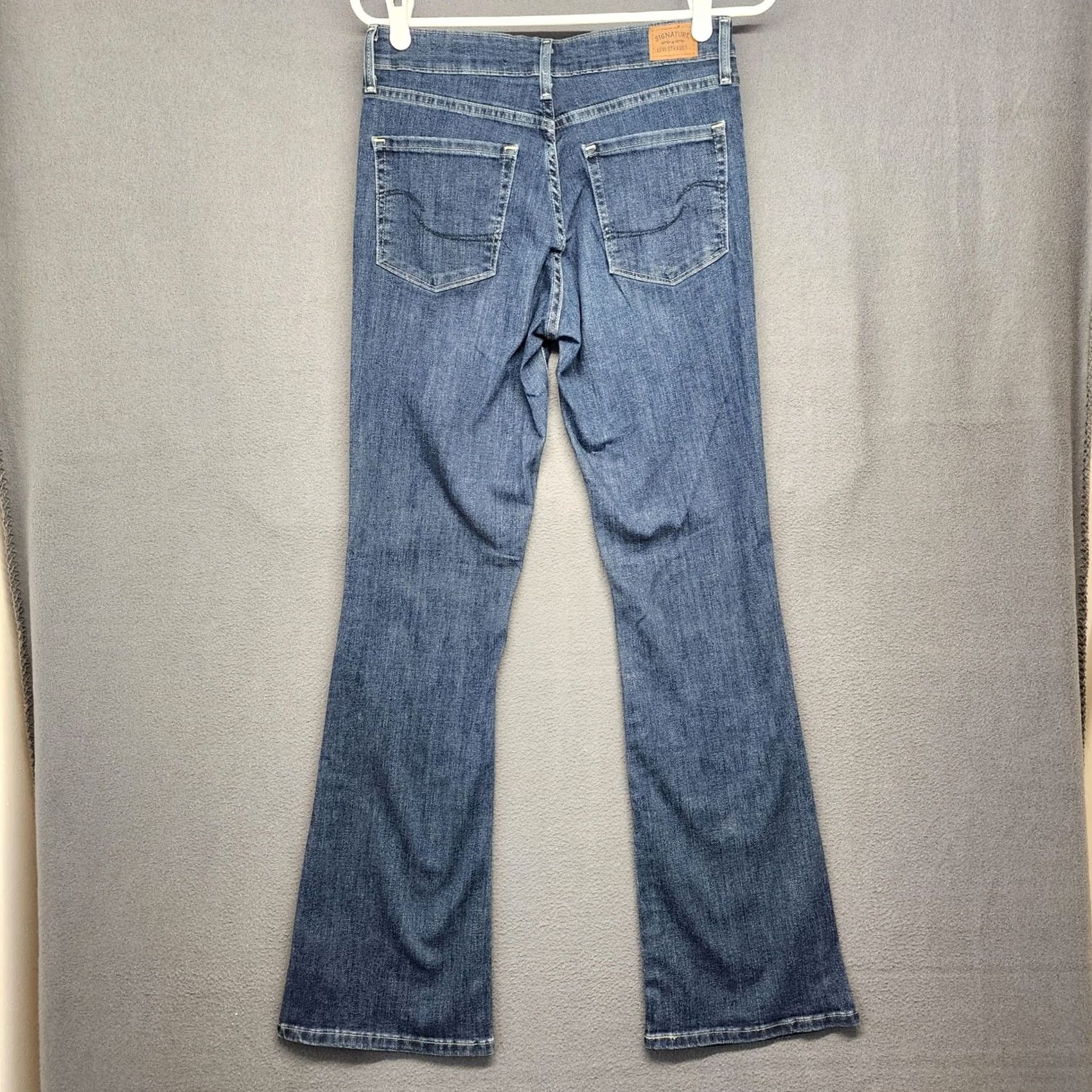 Levi's Levi's Signature Jeans Womens Boots Blue Mid Rise 28x30 28in Inseam 5-Pocket Stretch Denim Jeans Mens Girls Size 28" / US 6 / IT 42 - 2 Thumbnail