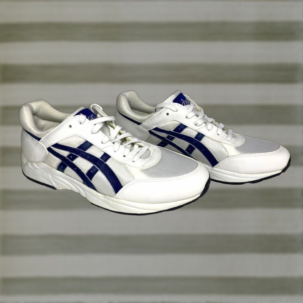 Asics VINTAGE ASICS Shirt Men NOS 90s Gel TN690 Run 1 White Navy Size US 10 Sneakers Size US 10 / EU 43 - 1 Thumbnail