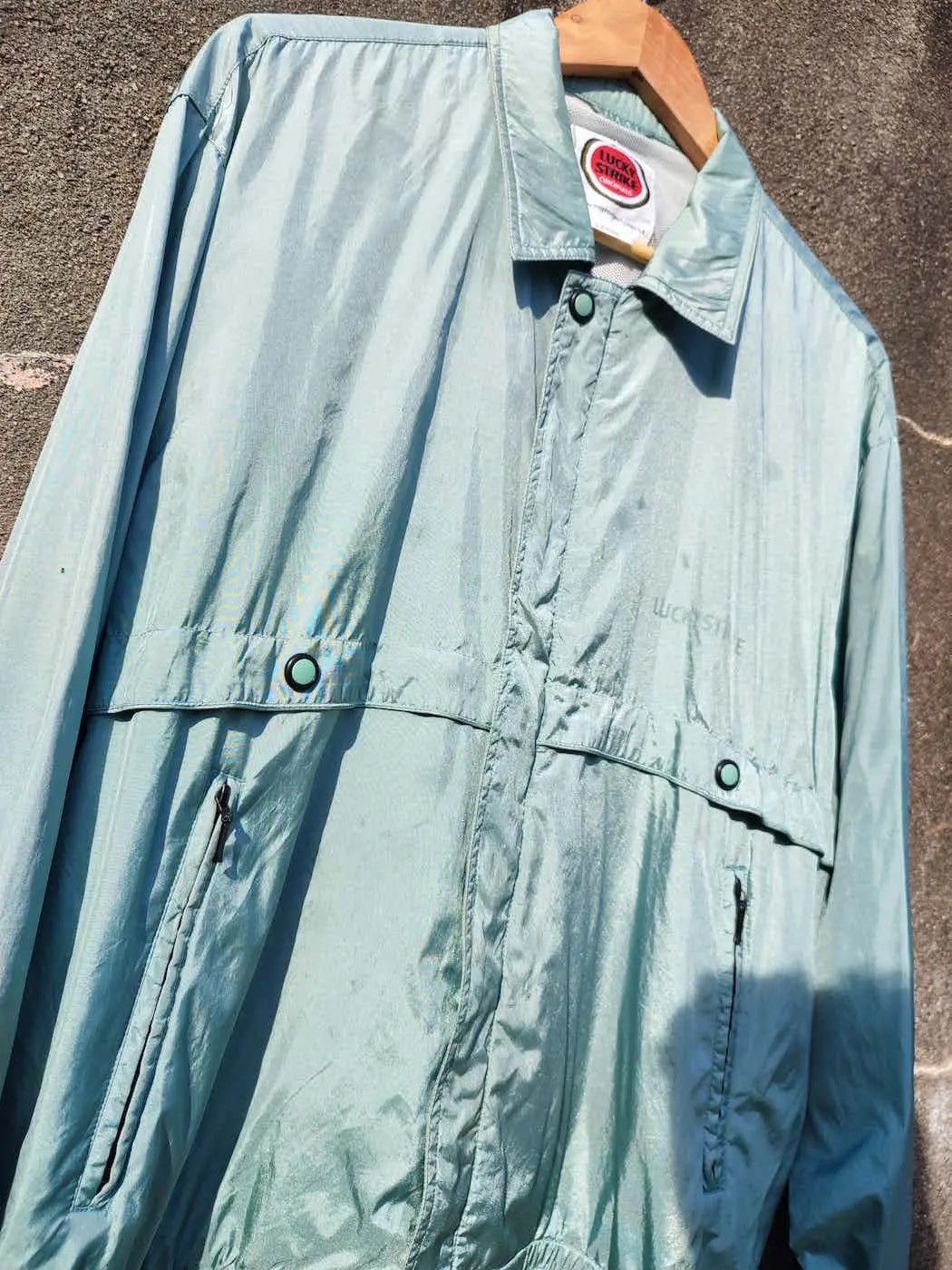 Japanese Brand Vintage Lucky Strike Originals Windbreaker Size US L / EU 52-54 / 3 - 2 Thumbnail