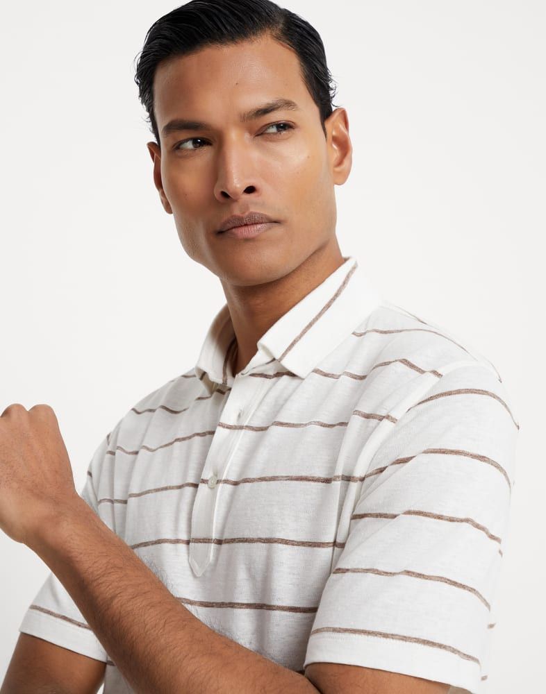 Brunello Cucinelli o1w1db10825 Polo T-Shirt in White Size US S / EU 44-46 / 1 - 4 Thumbnail