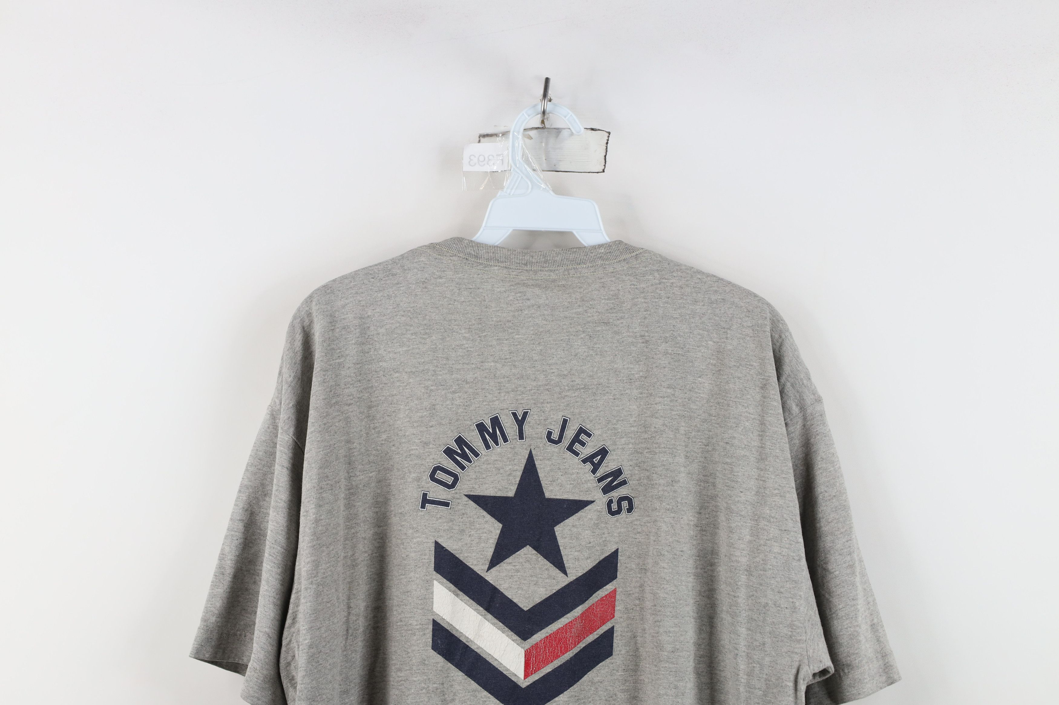 Tommy Hilfiger Vintage 90s Tommy Hilfiger Military Short Sleeve T-Shirt Size US M / EU 48-50 / 2 - 13 Thumbnail