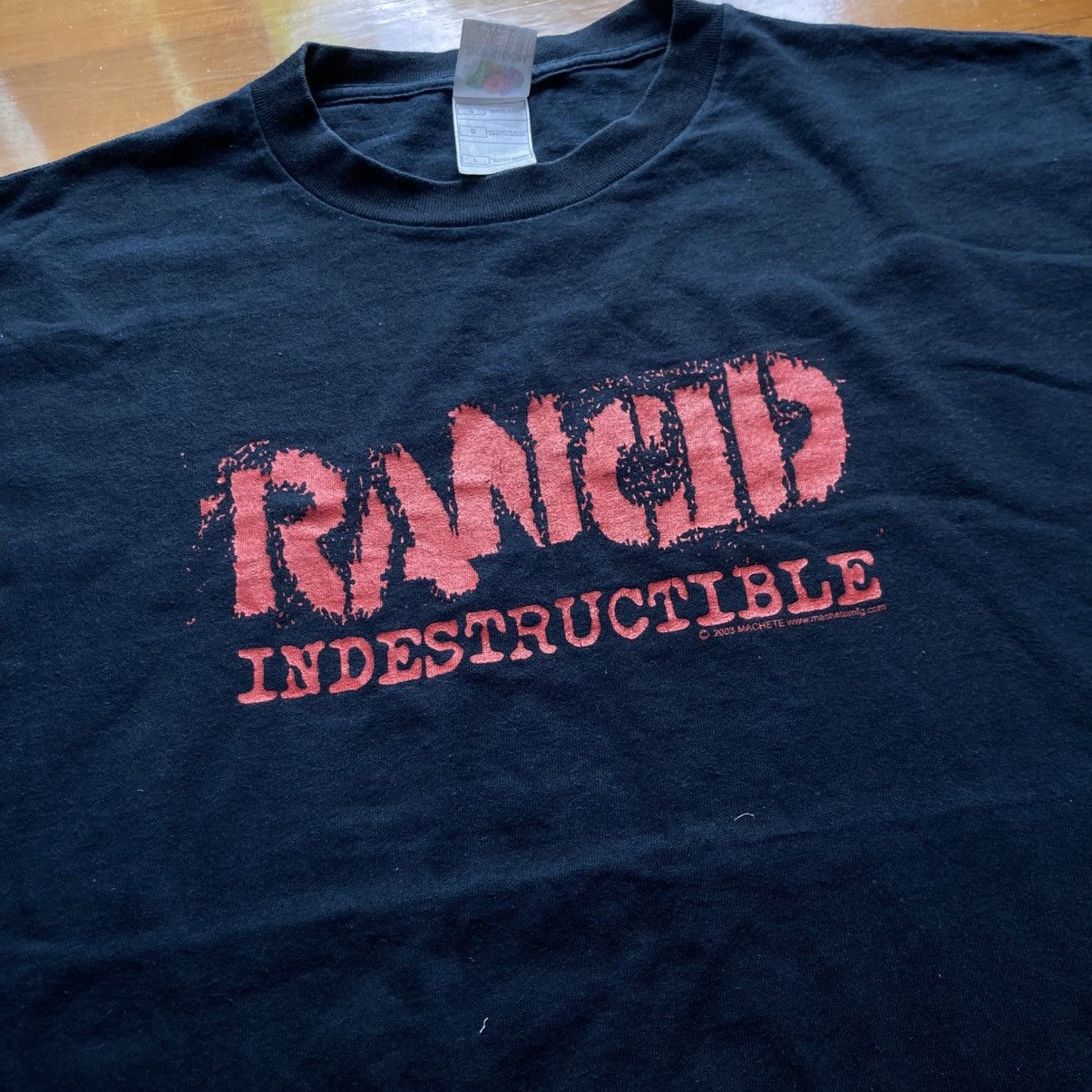 Band Tees Y2k Rancid Indestructible 2003 Punk Rock tshirt Size US L / EU 52-54 / 3 - 1 Thumbnail