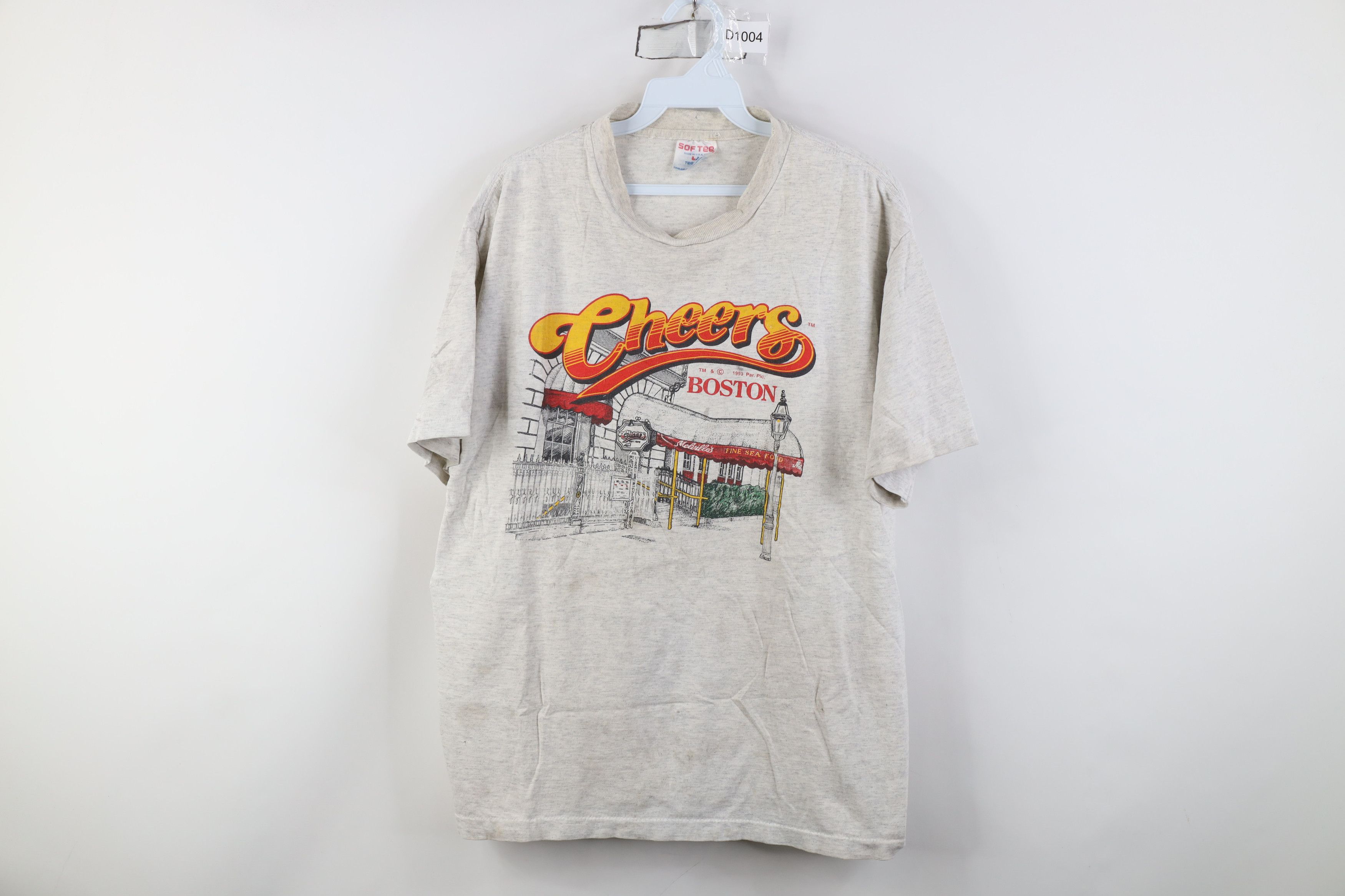 Vintage Vintage 90s Streetwear Spell Out Cheers Boston T-Shirt USA Size US L / EU 52-54 / 3 - 1 Thumbnail