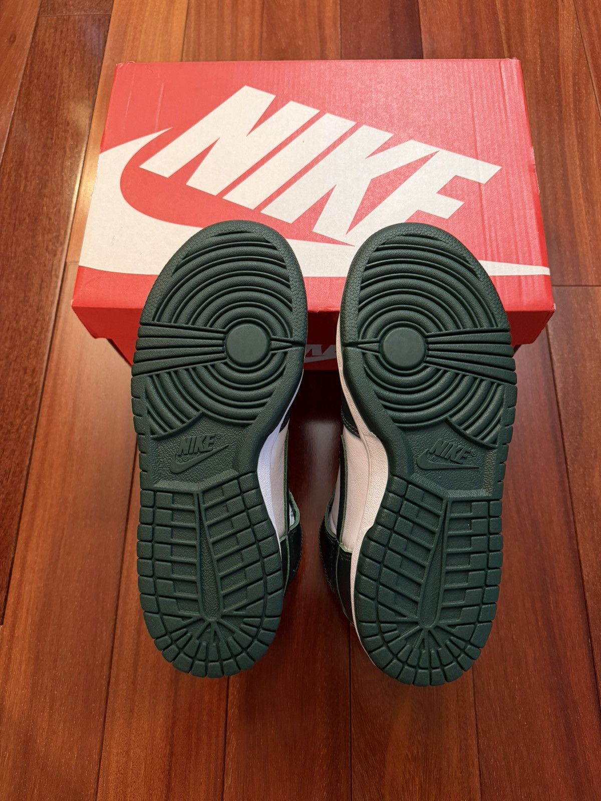 Nike Nike Dunk High SP Spartan Green Size 4 Size US 5.5 / IT 35.5 - 3 Thumbnail