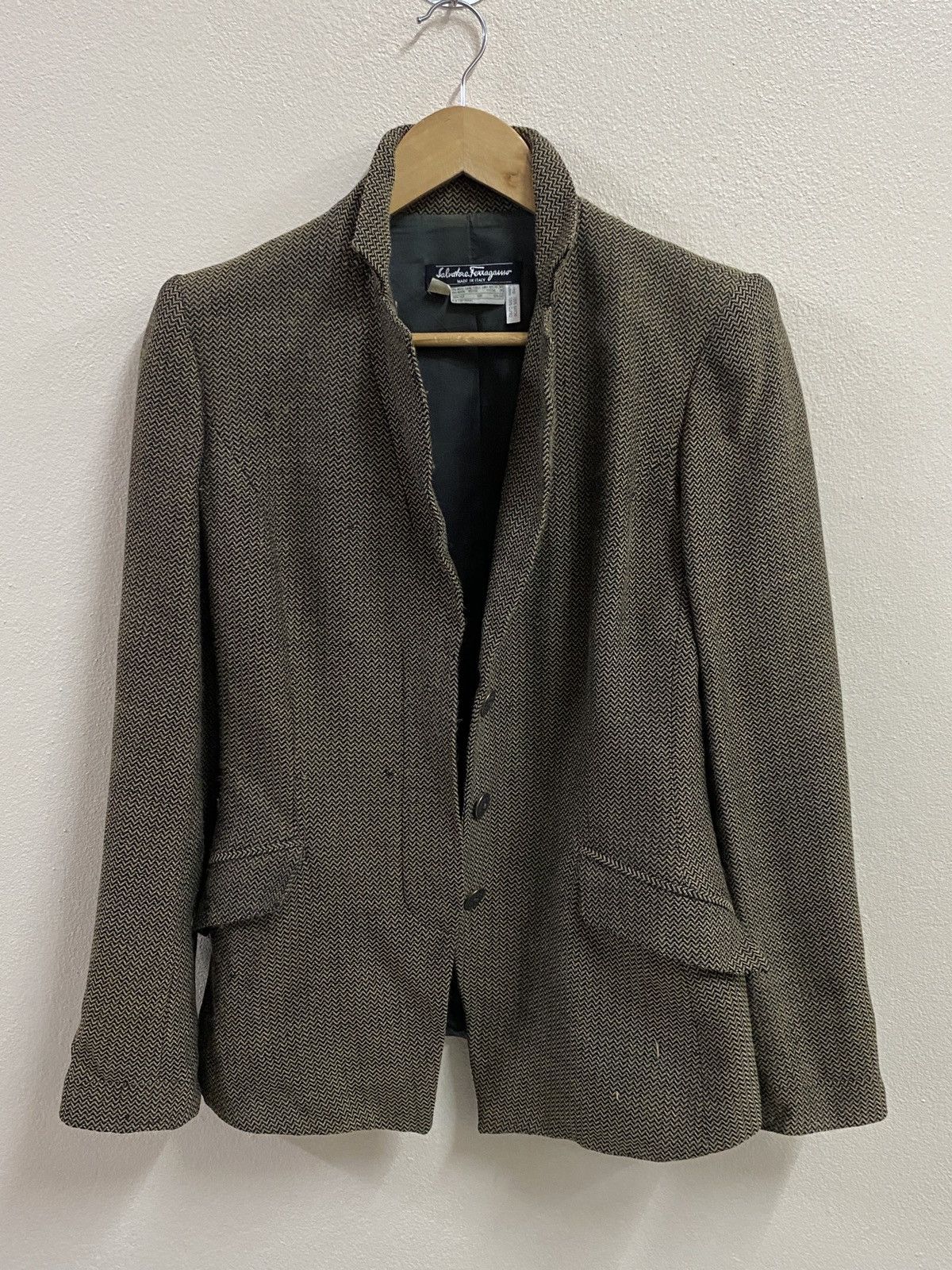 Salvatore Ferragamo Salvatore Ferragamo Wool Coat Jacket Size M / US 6-8 / IT 42-44 - 1 Thumbnail