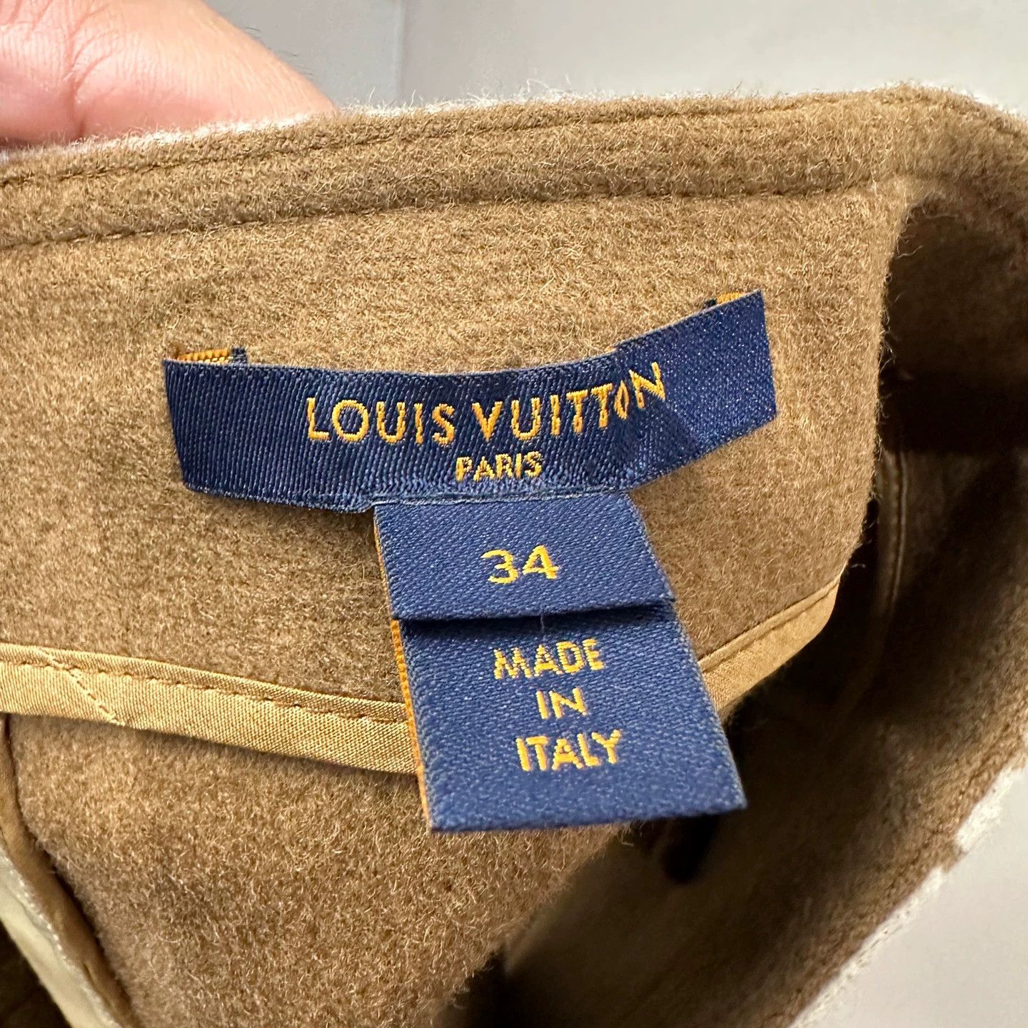 Louis Vuitton LV Monogram all over gold hardware wool skirt 34 Size 25" / US 0 / IT 36 - 3 Thumbnail
