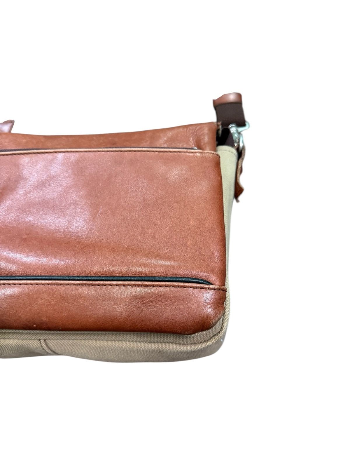 Japanese Brand RARE BAGGY PORT LEATHER CROSSBODY BAG Size ONE SIZE - 7 Thumbnail