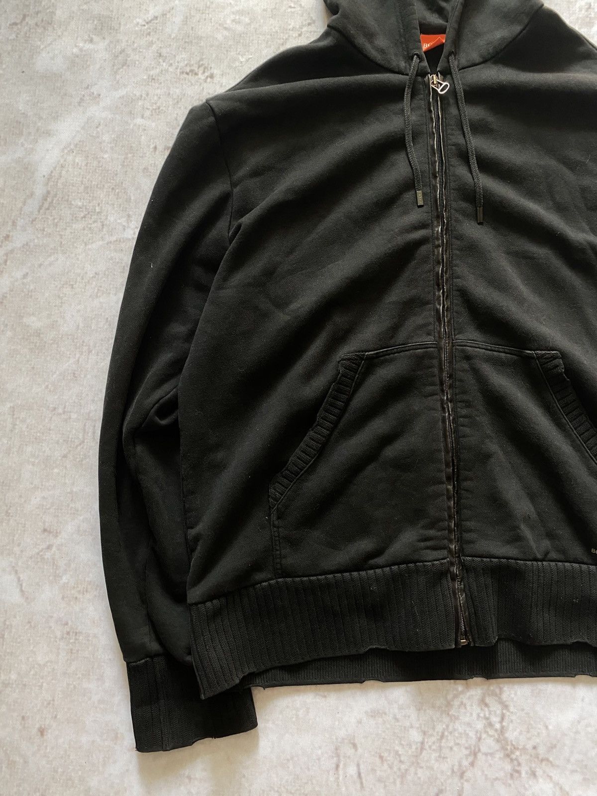 Hugo Boss × Vintage Vintage Avant Garde sweater / Zip Up Hoodie Hugo Boss Rare Size US XL / EU 56 / 4 - 4 Thumbnail