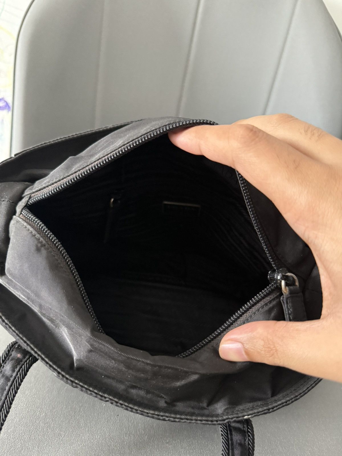 Prada Vintage Prada Black Medium Shoulder Tote Bag Size ONE SIZE - 9 Thumbnail