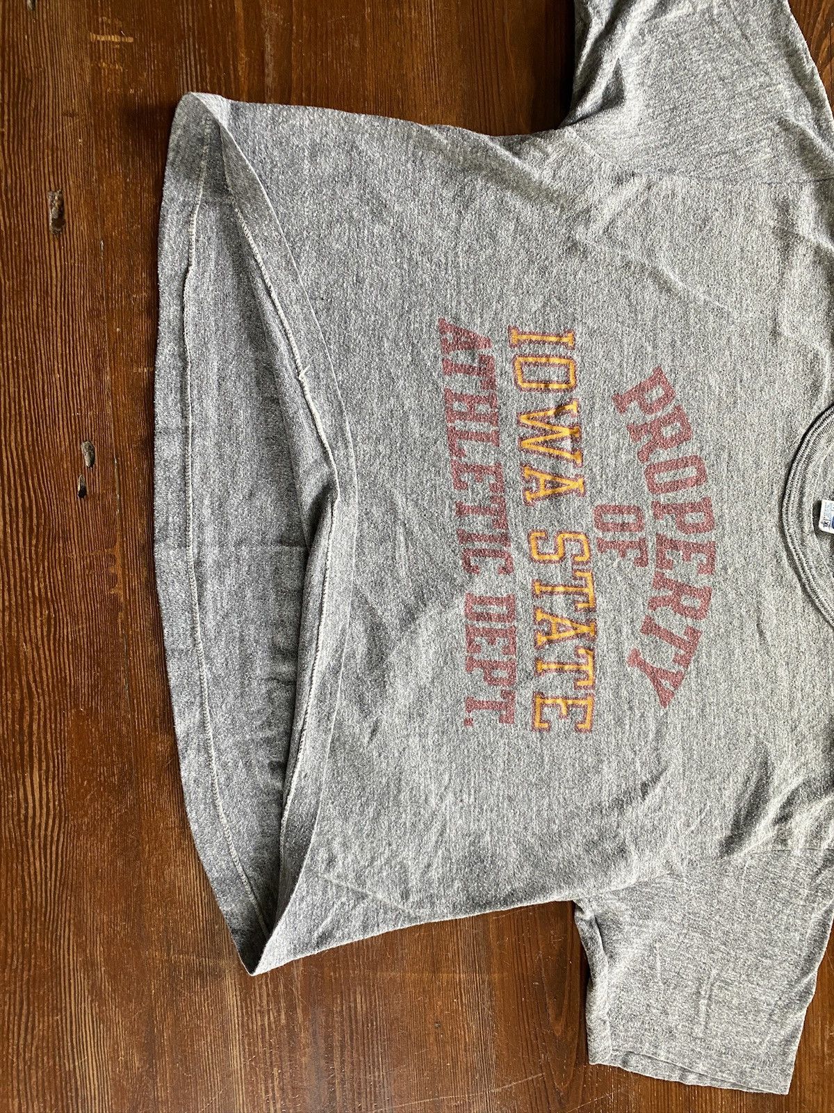 Vintage Vintage 80’s Iowa State Cropped Single Stitch Gray Tee Size US L / EU 52-54 / 3 - 6 Thumbnail