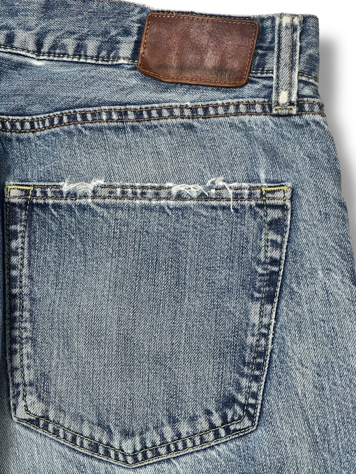 Uniqlo Vintage Uniqlo UJ Straight Leg Distressed Jeans with Faded Size US 36 / EU 52 - 8 Thumbnail