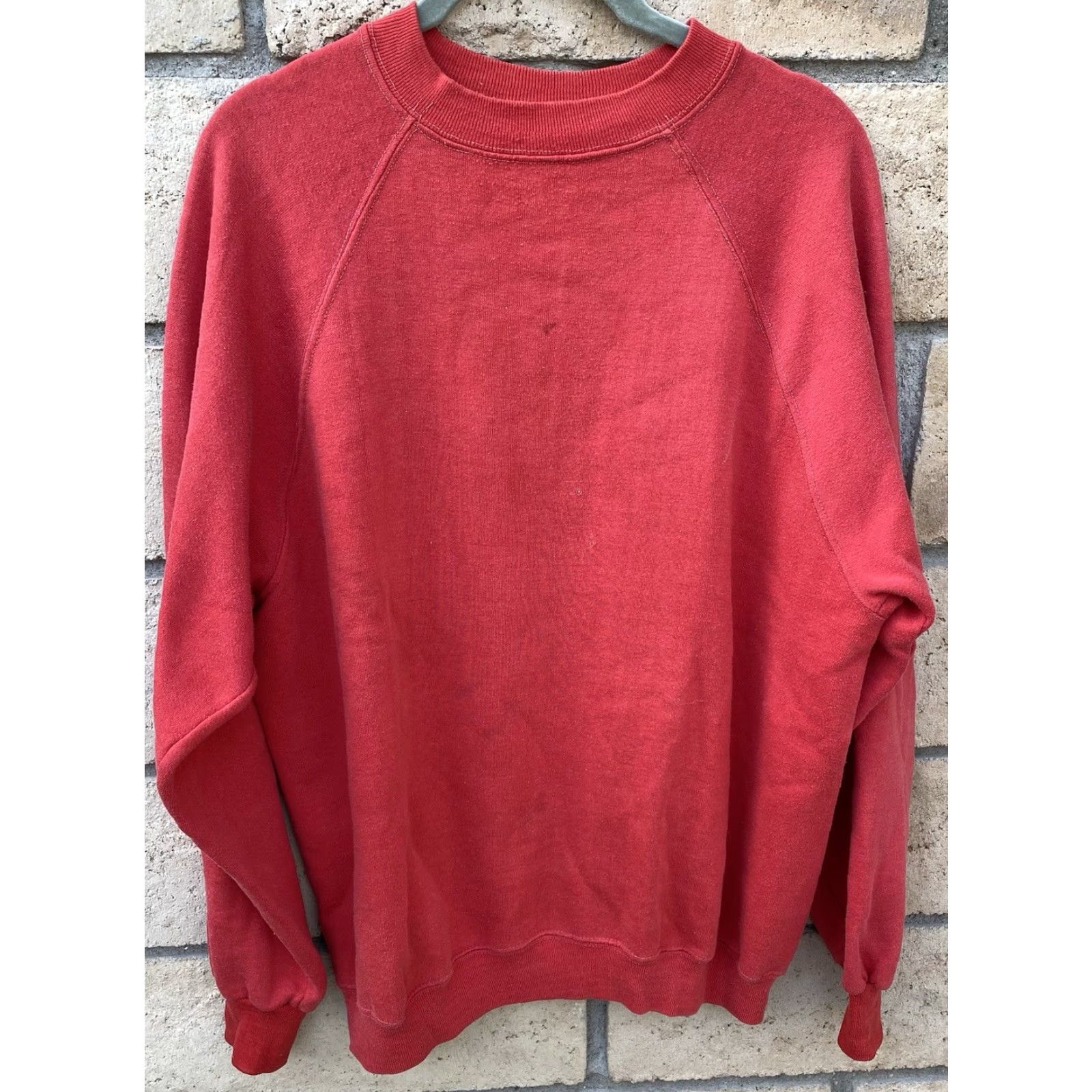 Sears VINTAGE Sears Sportswear Raglan Sweatshirt Worn Stains Sweatshirt Red XL Men Size US XL / EU 56 / 4 - 2 Thumbnail