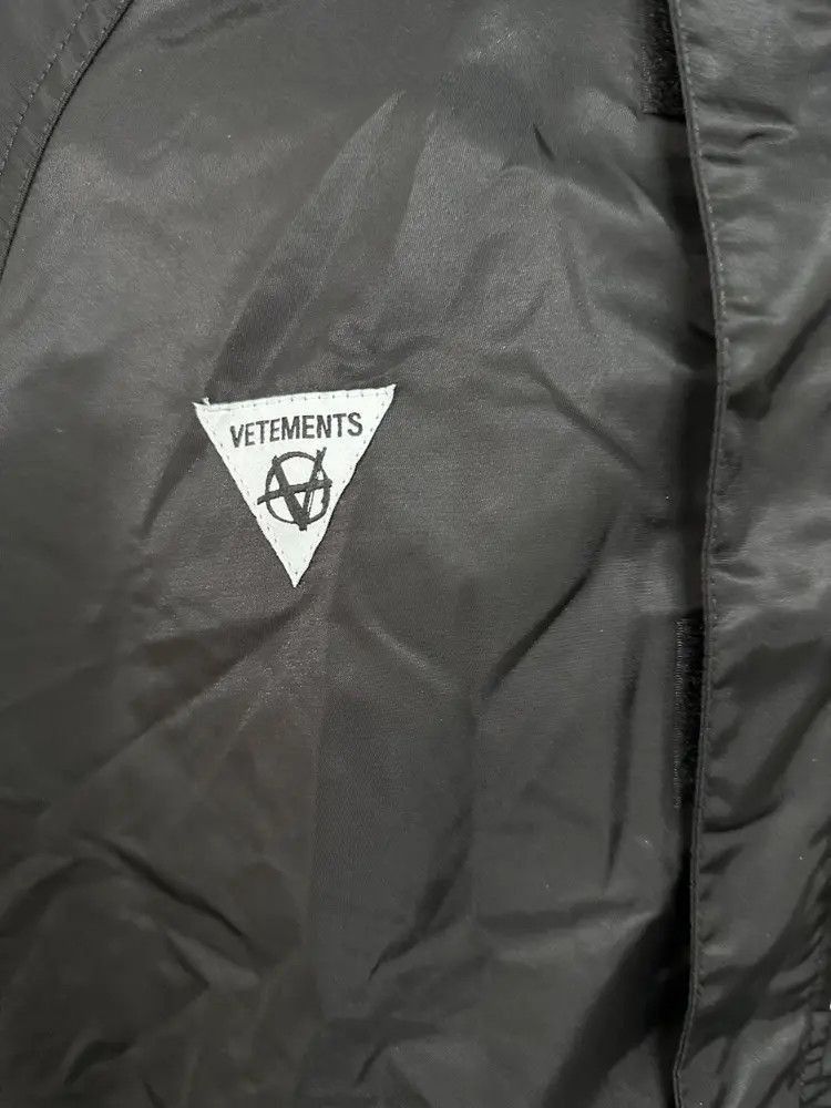 Vetements Vetements Vetements 19SS Runway Mountain Jacket-2506 Size US M / EU 48-50 / 2 - 4 Thumbnail