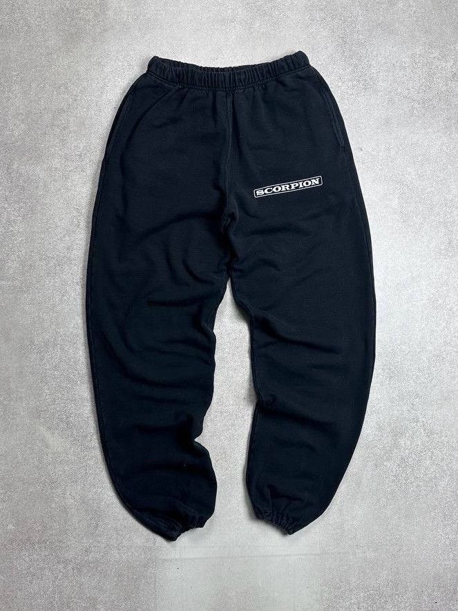 Vintage Vintage Scorpion Y2K Cotton Flared Sweatpants Rare L Size US 34 / EU 50 - 1 Thumbnail