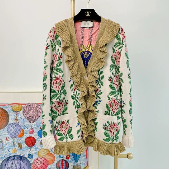 Gucci Gucci Gold thread floral wool lotus leaf collar knitted ca Size M / US 6-8 / IT 42-44 - 1 Thumbnail