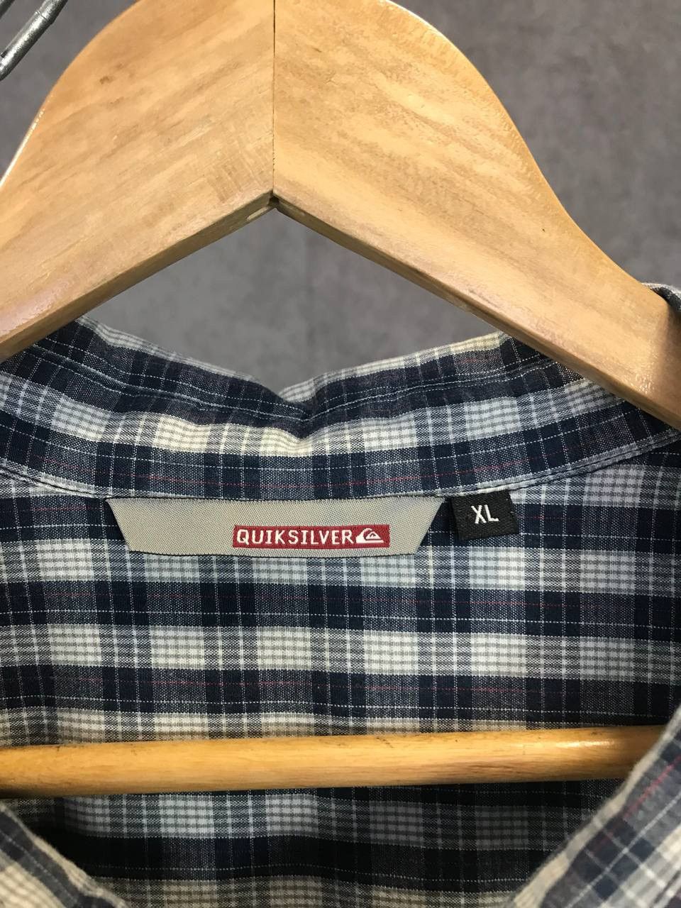 Quiksilver Quiksilver outdoor vintage surf shirt Size US XL / EU 56 / 4 - 4 Thumbnail