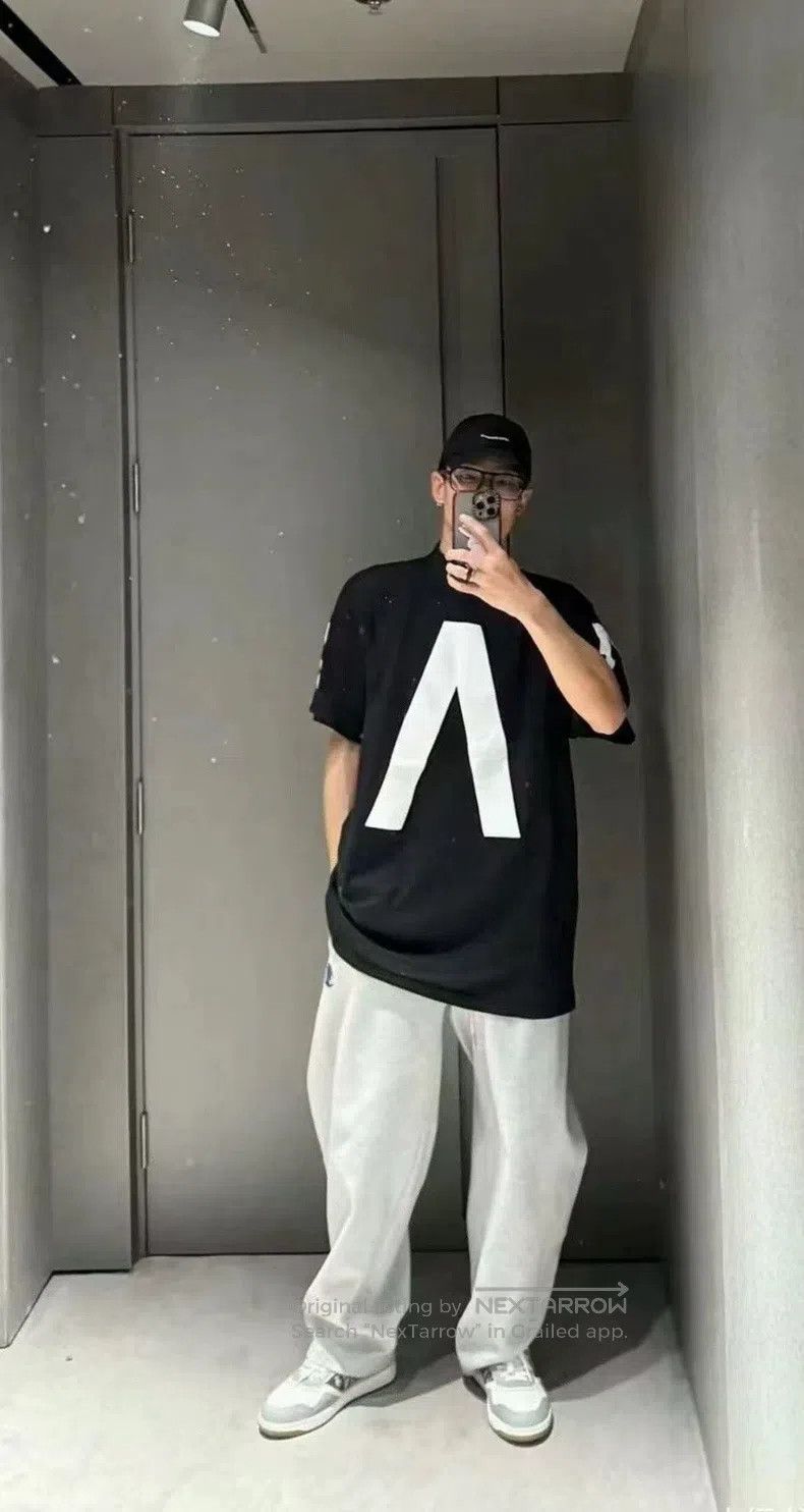 Balenciaga Balenciaga short sleeves Size US S / EU 44-46 / 1 - 7 Thumbnail