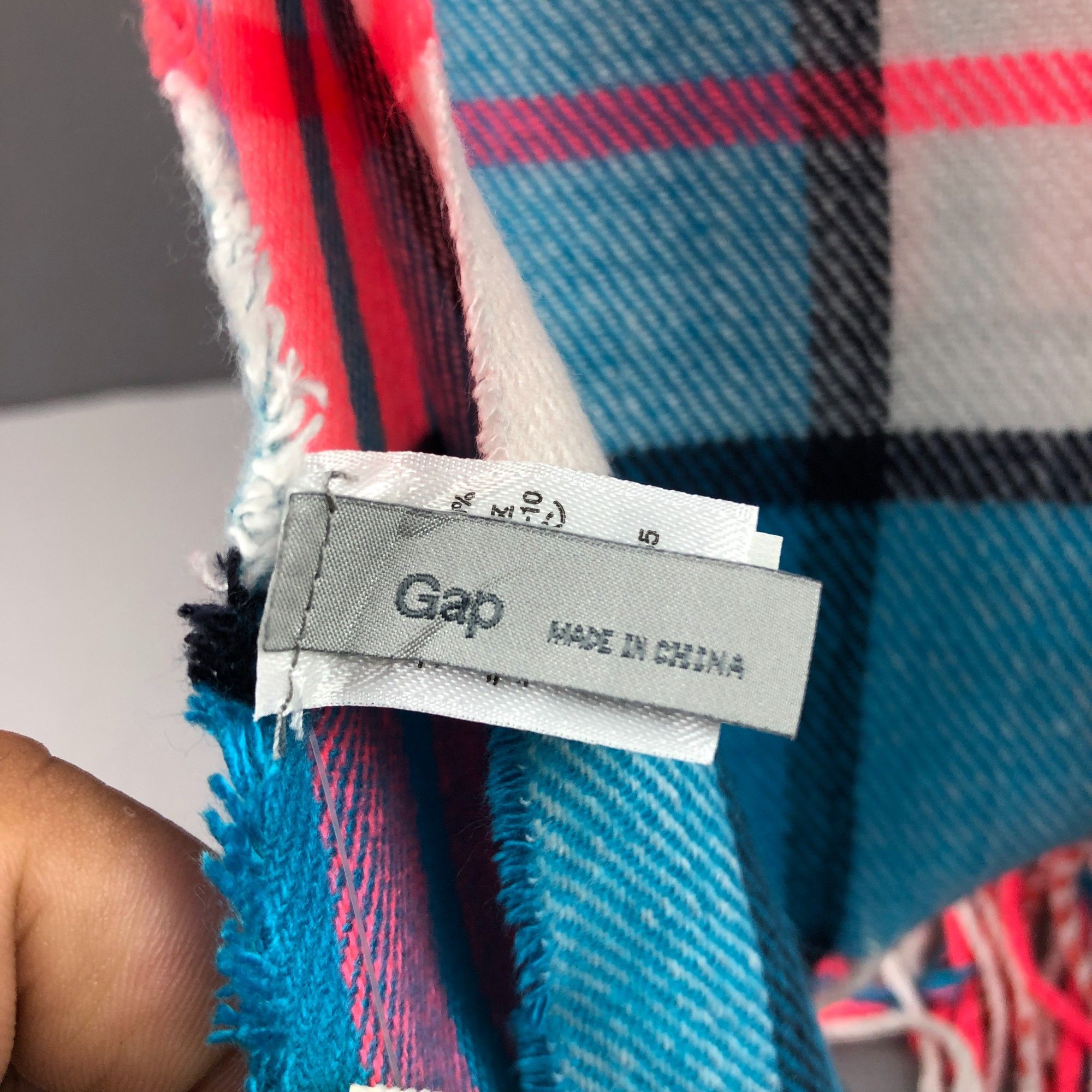 Gap Vintage Gap Scarf Muffler Wool Plaid Tartan Check Scarves Size ONE SIZE - 7 Thumbnail