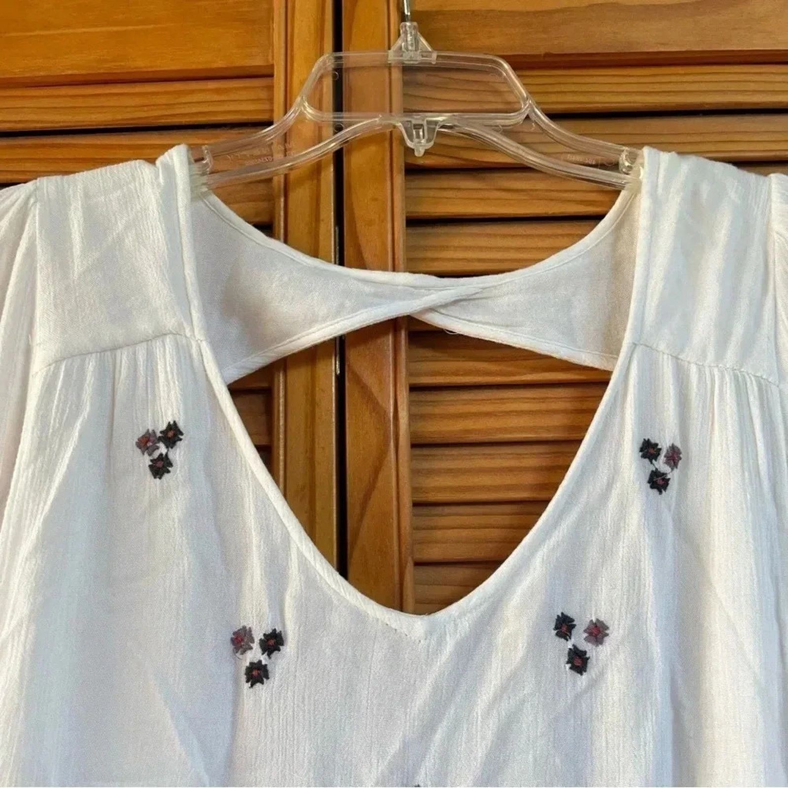 Free People Free People Ivory Oxford Embroidered Mini Dress Floral Sz S Size S / US 4 / IT 40 - 6 Thumbnail
