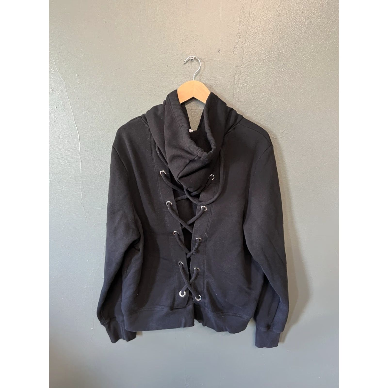 Good American Good American Womens Hooded Pullover Sweatshirt Black Size 6 Sweatshirt Pullover Hooded Womens Activewear 90s Size M / US 6-8 / IT 42-44 - 2 Thumbnail