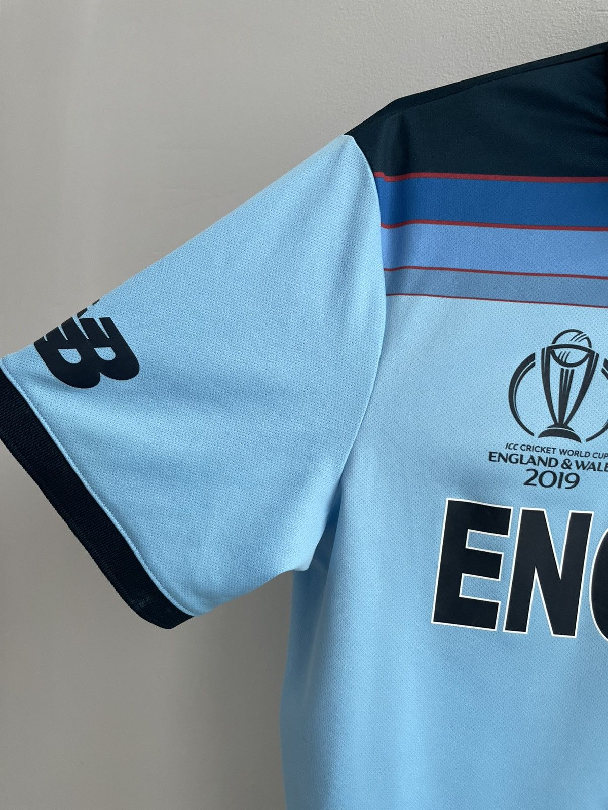 New Balance New Balance England Cricket World Cup 2019 Football Jersey Size US S / EU 44-46 / 1 - 5 Thumbnail