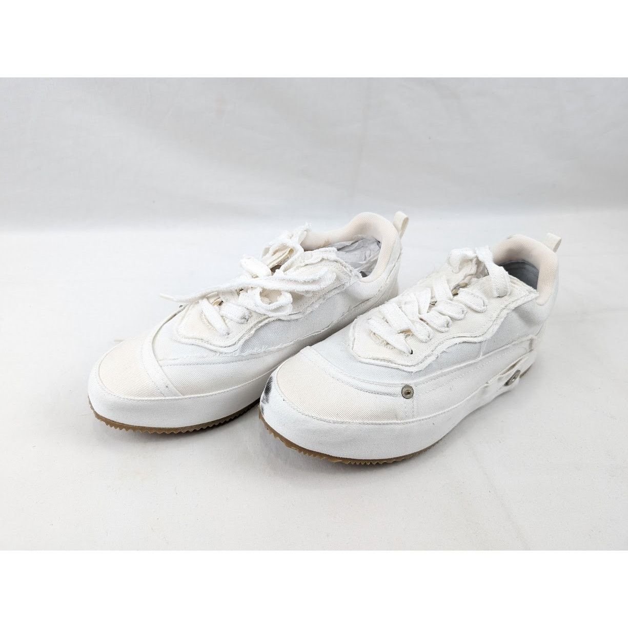 Loewe o1rshd1 Low-Top Cloth Sneakers in Blanco Size US 10 / EU 43 - 16 Thumbnail