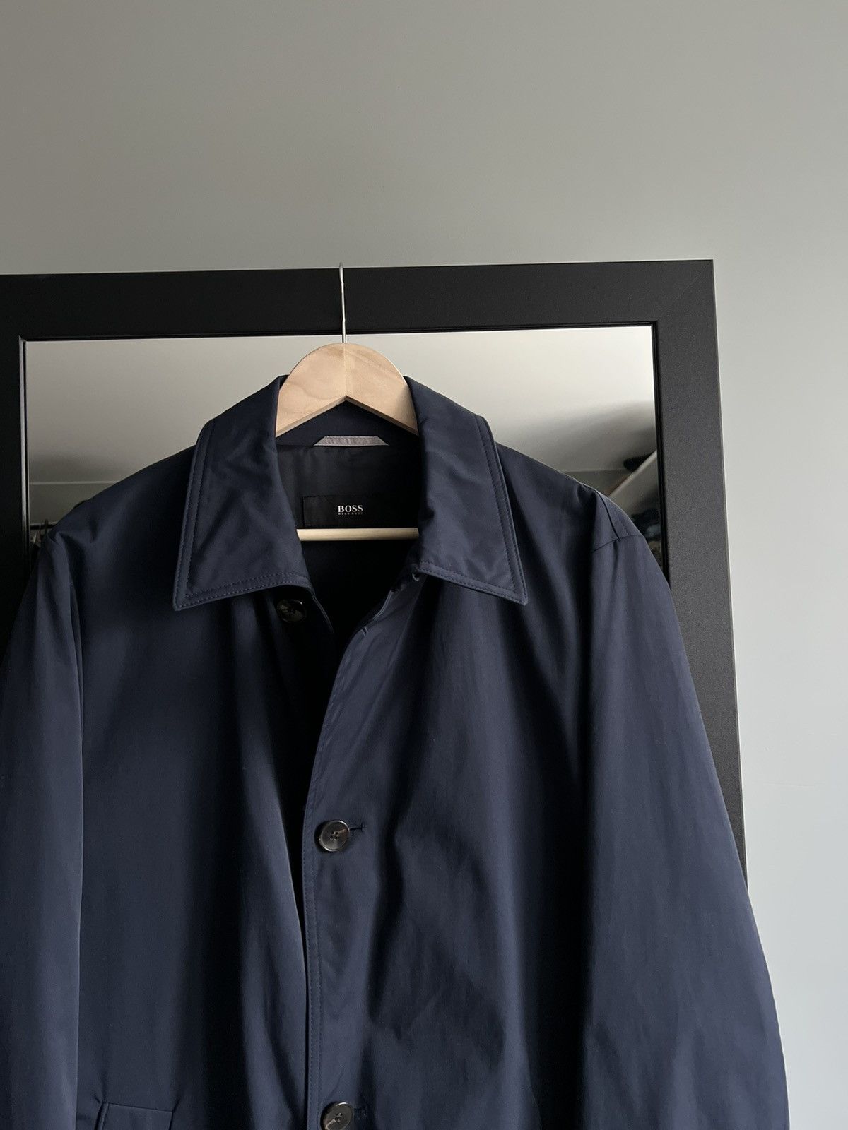Hugo Boss Hugo Boss Water-Repellent Navy Long Short Coat Size US M / EU 48-50 / 2 - 2 Thumbnail