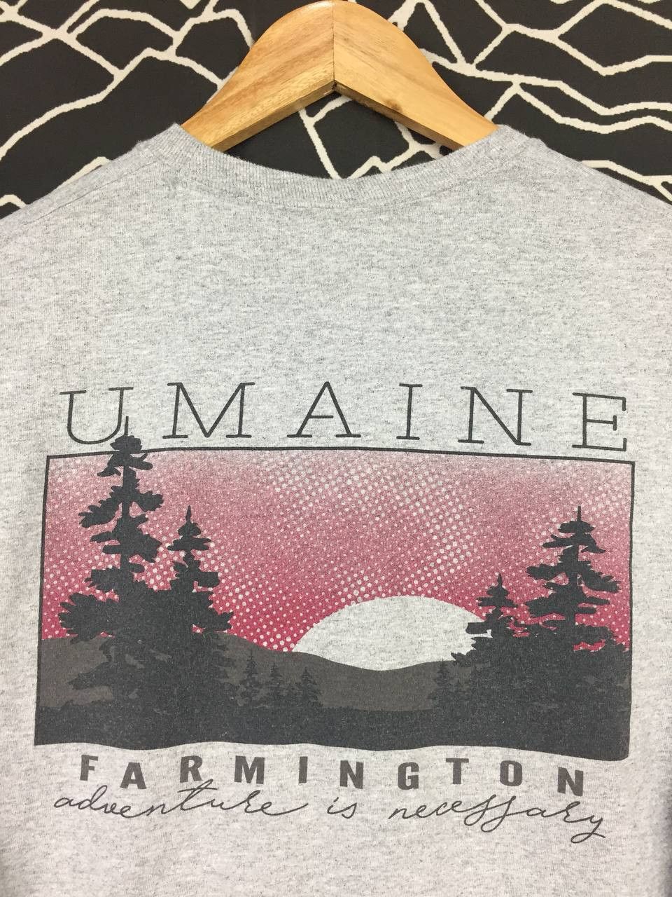 Vintage Mainely Outdoors Umaine Farmington Longsleeve Tee Size US S / EU 44-46 / 1 - 3 Thumbnail