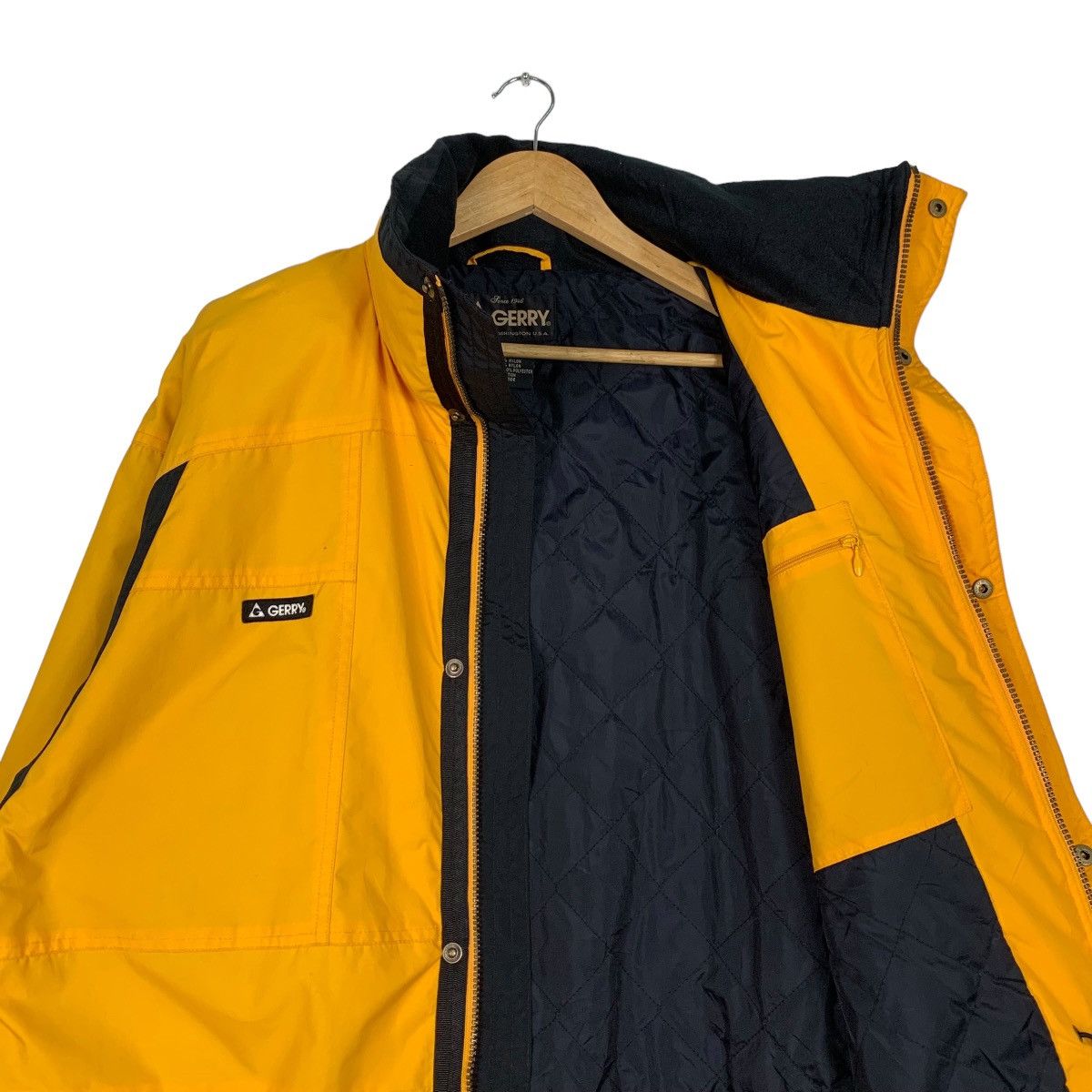 Japanese Brand GERRY Yellow Outdoor Jacket #1109-C50 Size US L / EU 52-54 / 3 - 8 Thumbnail