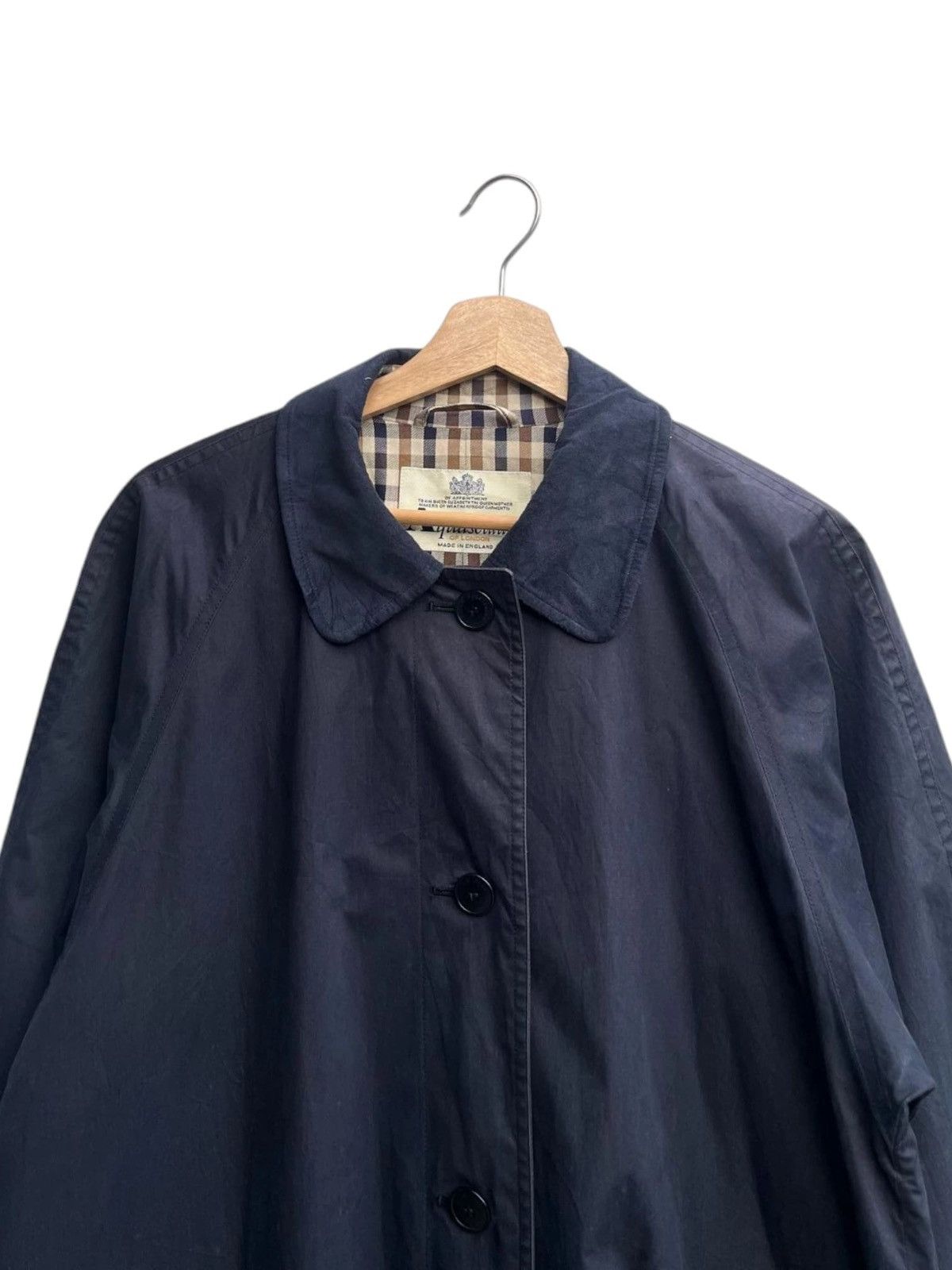 Aquascutum Vintage Aquascutum of London Navy Made in England Long Coat Size S / US 4 / IT 40 - 5 Thumbnail