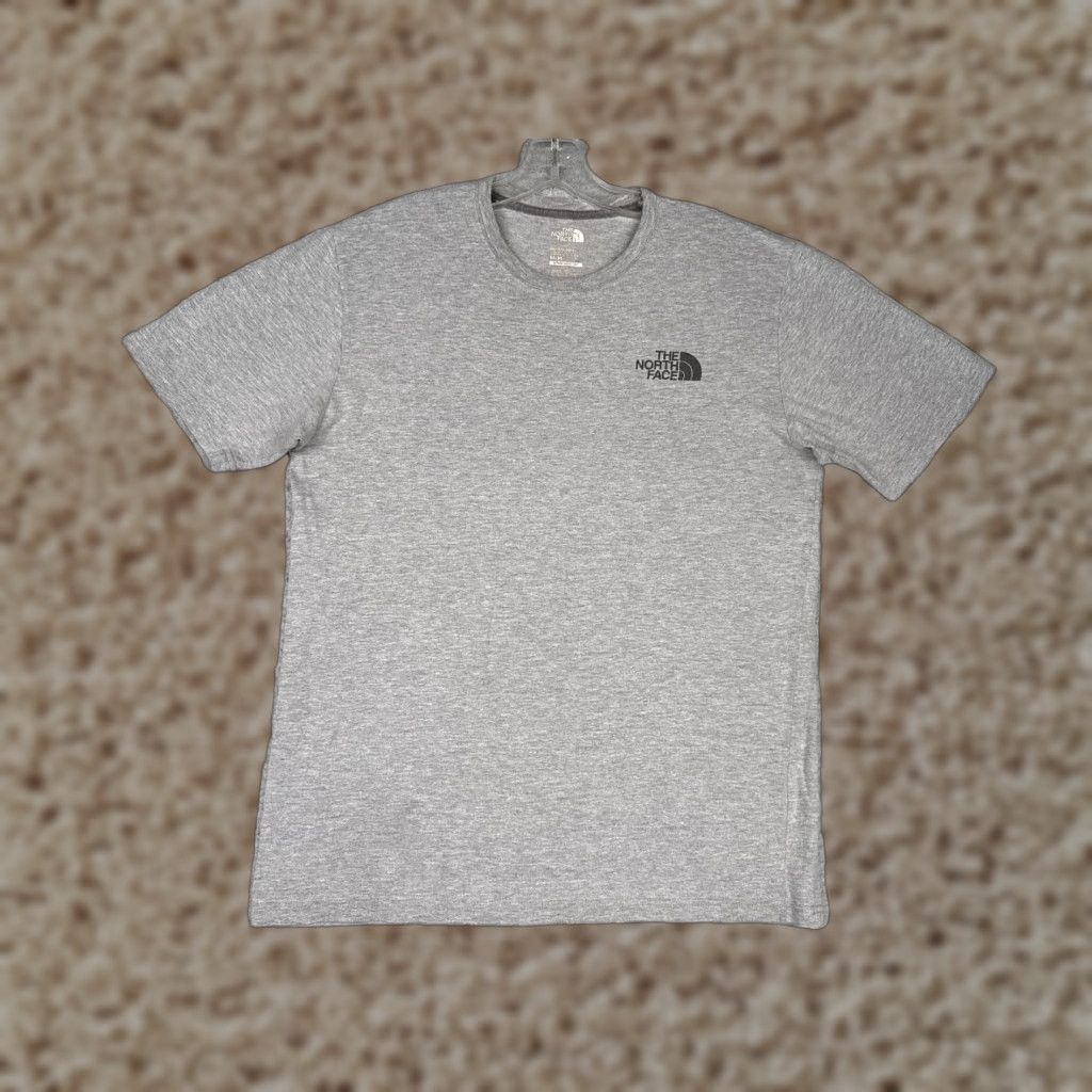 The North Face The North Face Shirt Men Medium Gray Short Sleeve Crew Neck Cotton Blend Size US M / EU 48-50 / 2 - 1 Thumbnail
